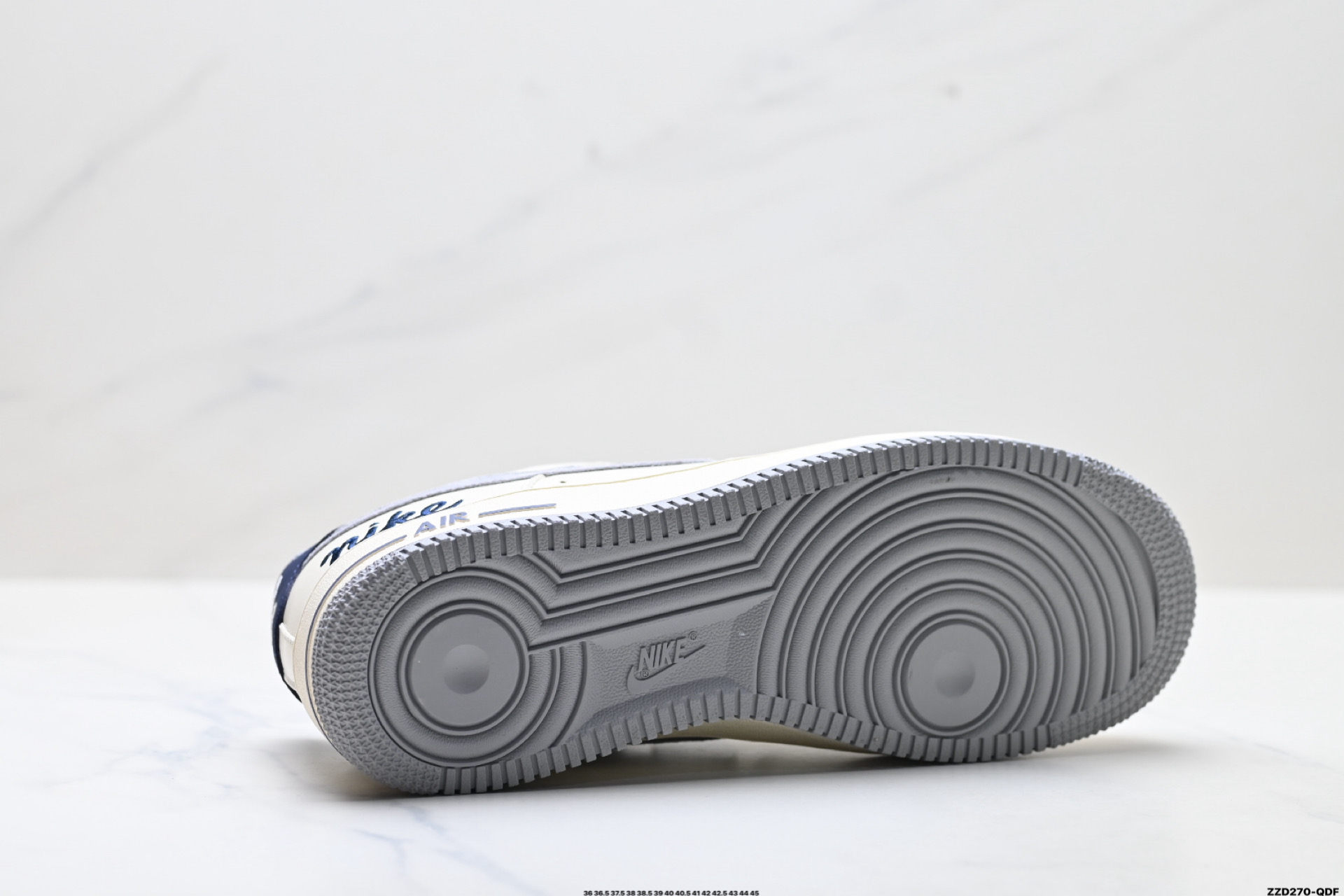 270 NIKE AIR FORCE 1‘07 LV8 NH0601-581