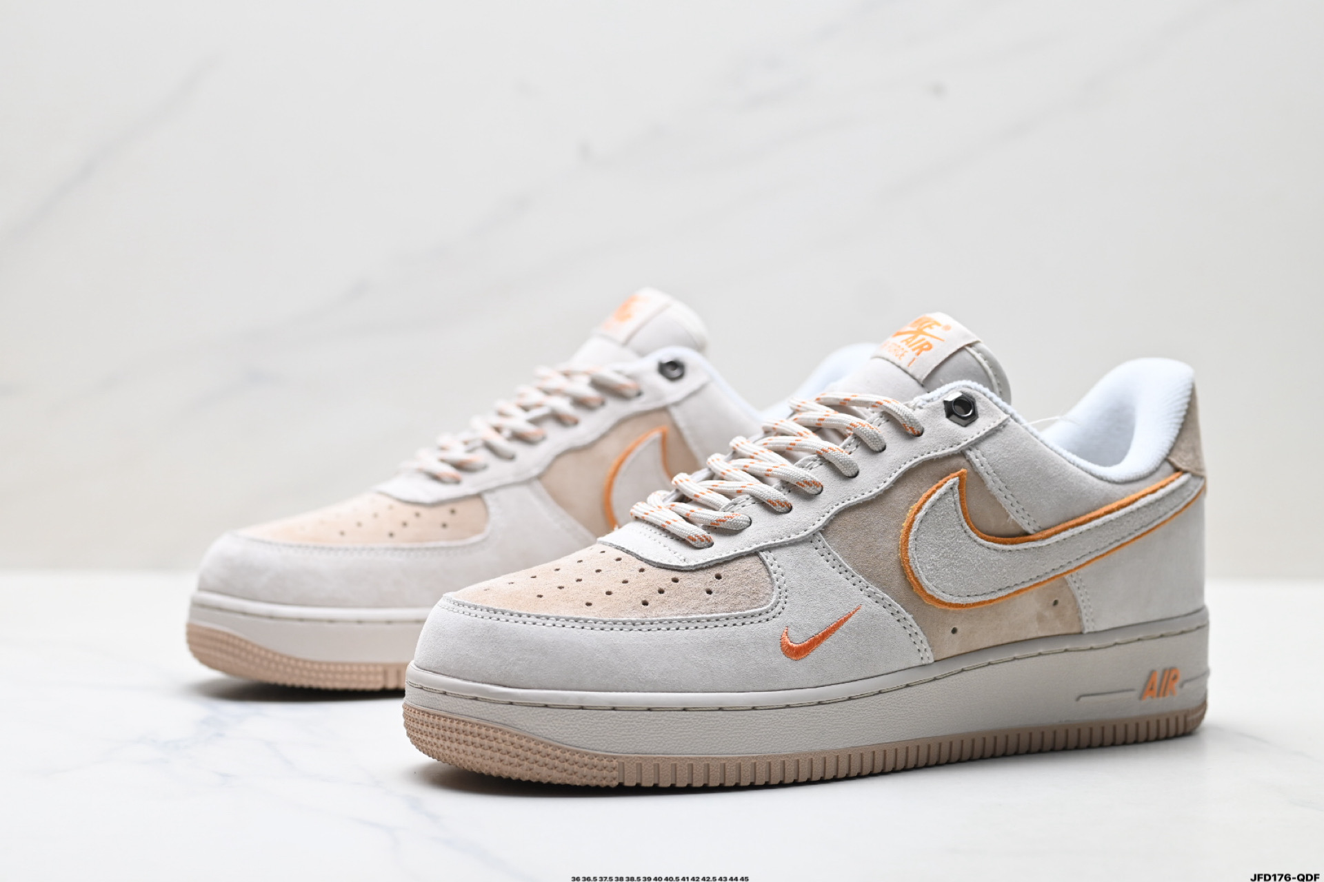 NIKE AIR FORCE 1‘07 LV8 DY9867-107