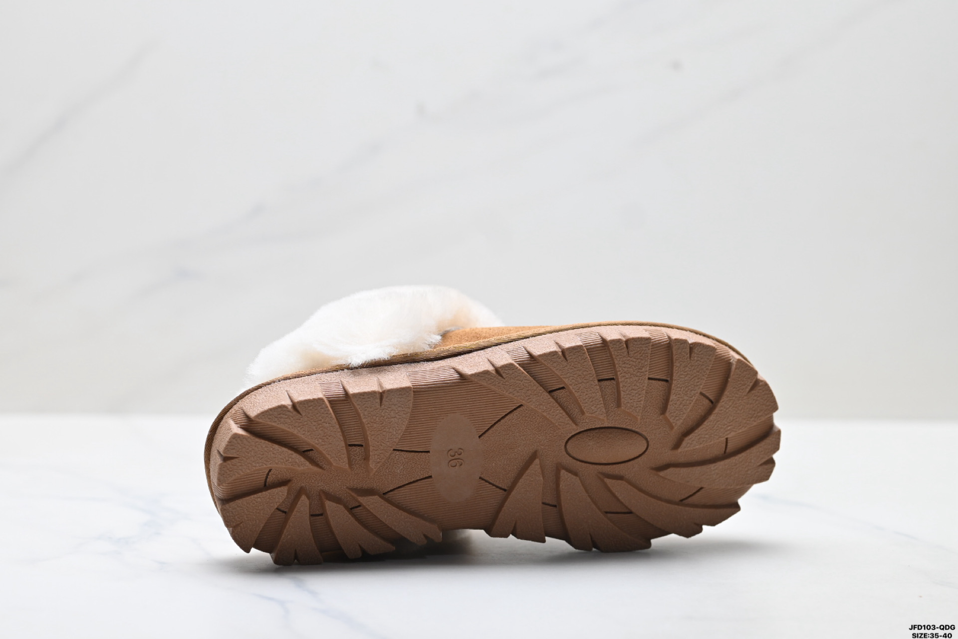 190 UGG DISQUETTE 耐磨 简约舒适通勤户外休闲时尚 及踝 雪地靴 6872