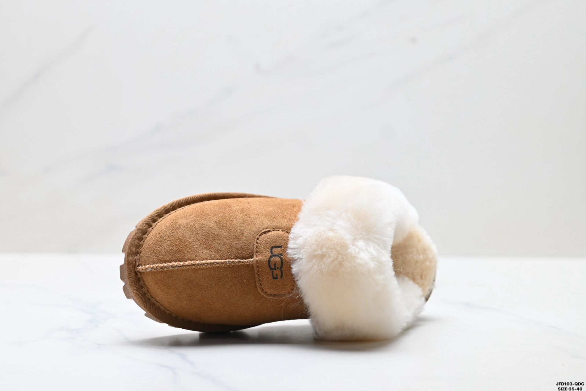 190 UGG DISQUETTE 耐磨 简约舒适通勤户外休闲时尚 及踝 雪地靴 6872
