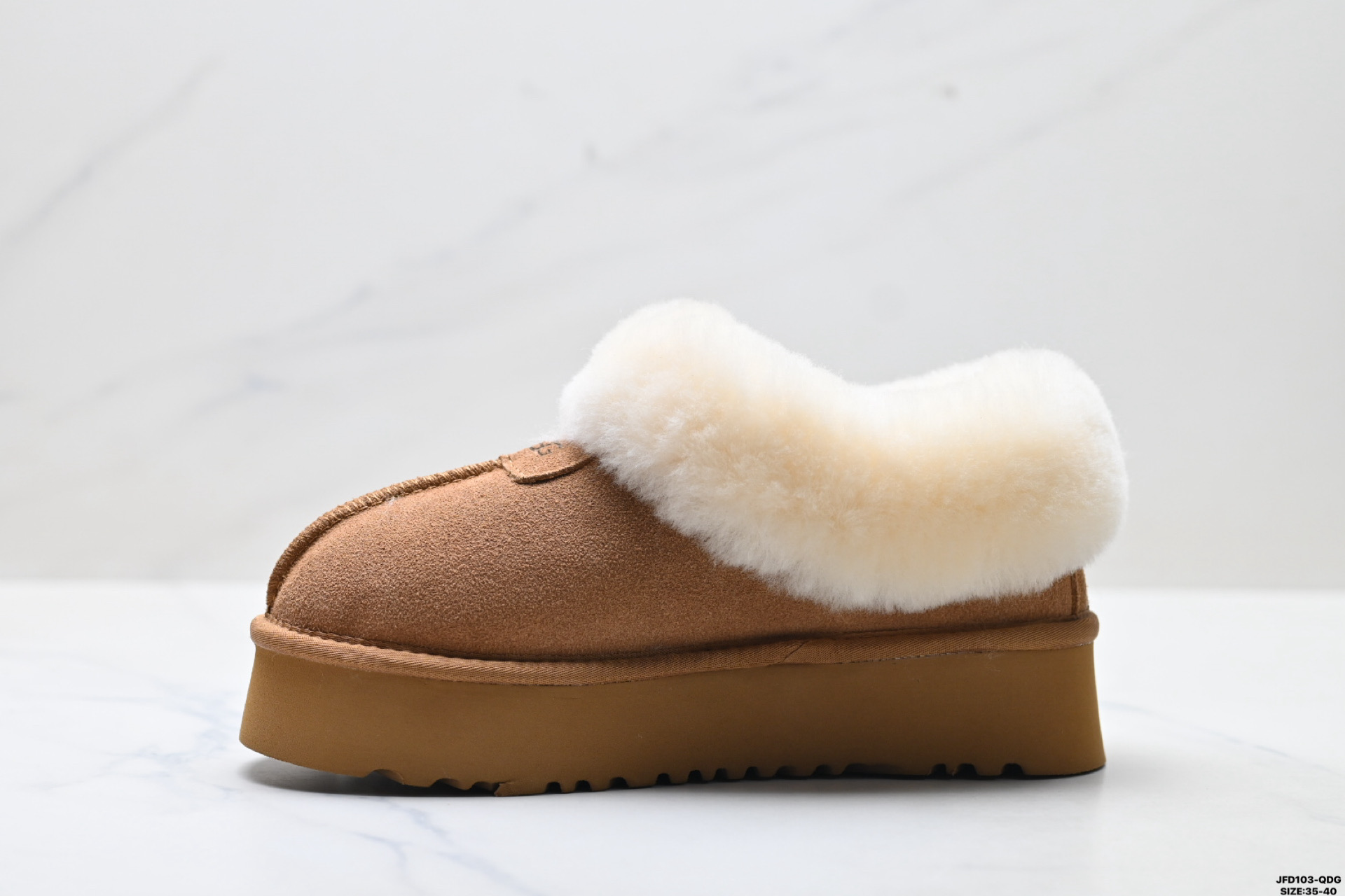 190 UGG磨砂皮羊皮 保暖耐磨减震增高防滑包裹性 时尚百搭 短筒 雪地靴