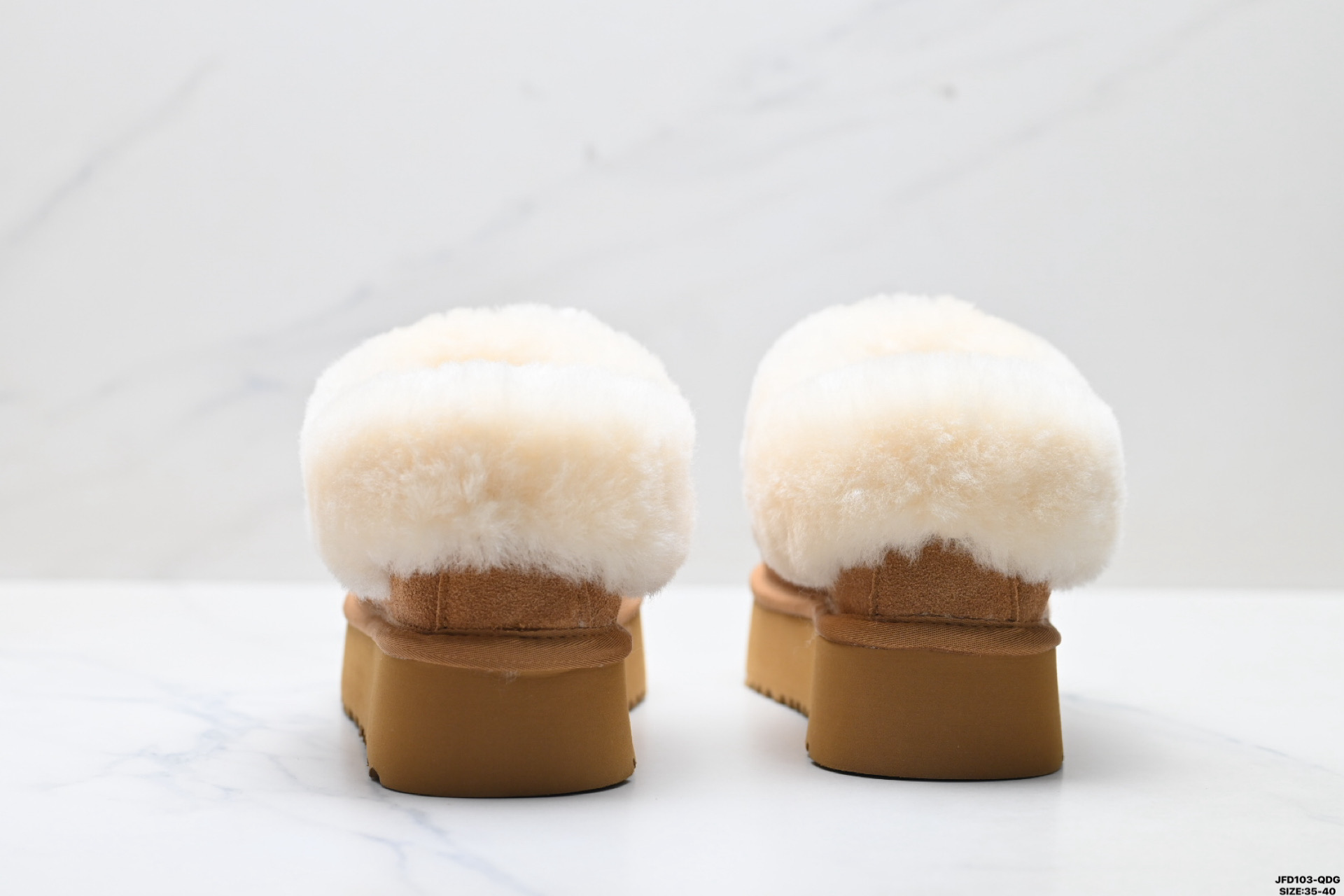 190 UGG磨砂皮羊皮 保暖耐磨减震增高防滑包裹性 时尚百搭 短筒 雪地靴