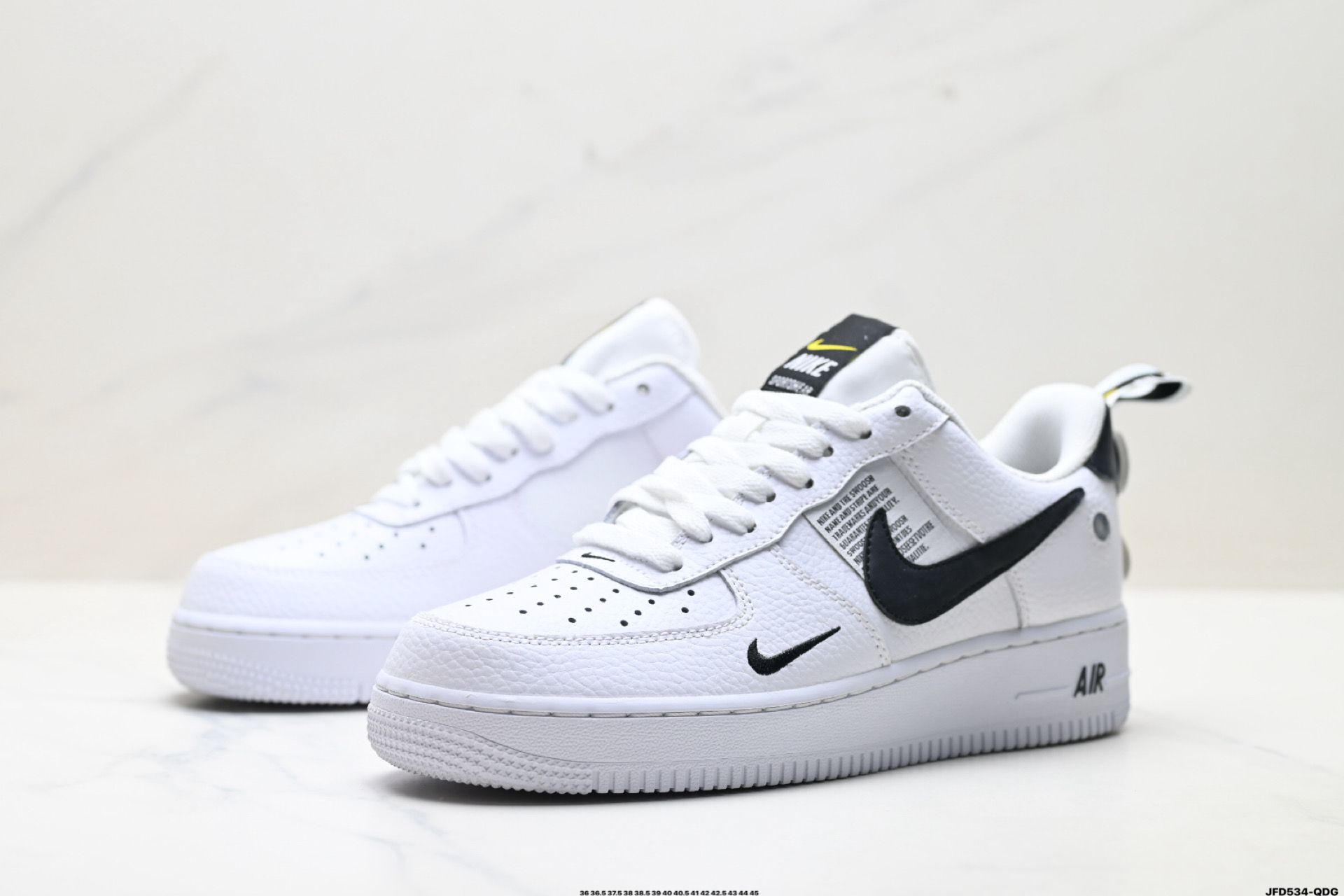 NIKE AIR FORCE 1‘07 AJ7747-100