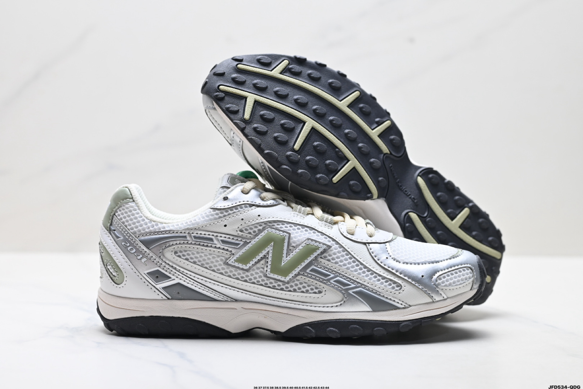 190 New Balance 204L系列 新百伦 薄底鞋 薄底皮质鞋带德训系 减震耐磨包裹性支撑轻便 低帮 生活休闲鞋 U204LSWB