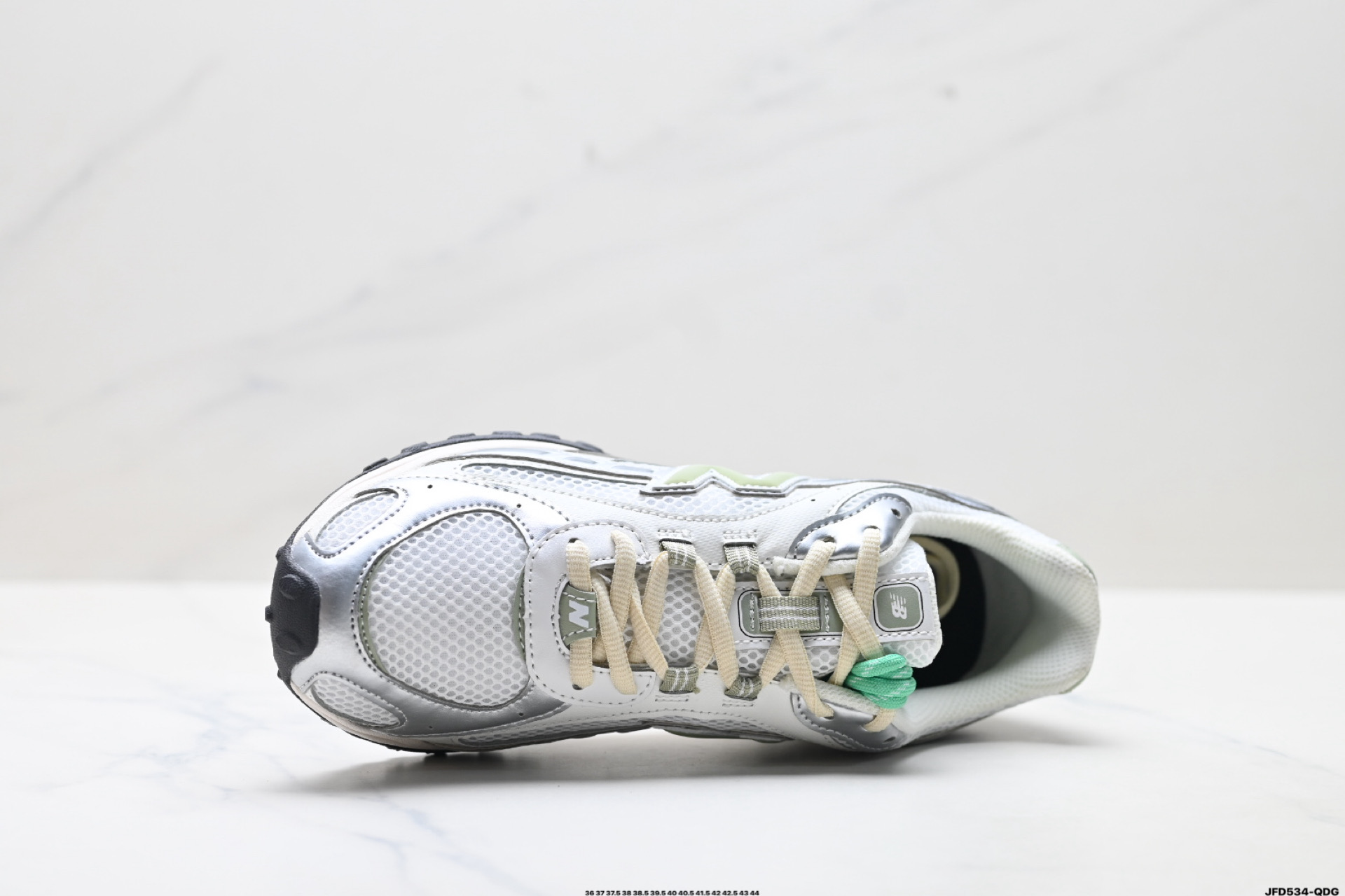 190 New Balance 204L系列 新百伦 薄底鞋 薄底皮质鞋带德训系 减震耐磨包裹性支撑轻便 低帮 生活休闲鞋 U204LSWB