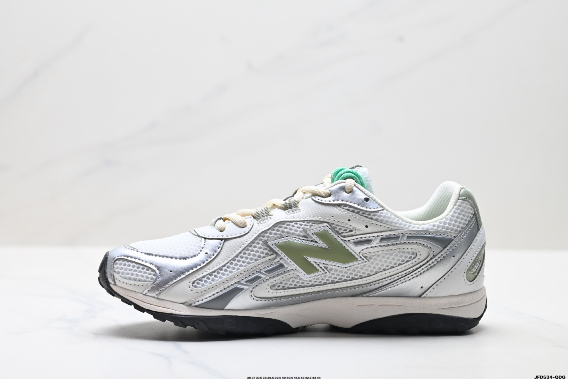 190 New Balance 204L系列 新百伦 薄底鞋 薄底皮质鞋带德训系 减震耐磨包裹性支撑轻便 低帮 生活休闲鞋 U204LSWB