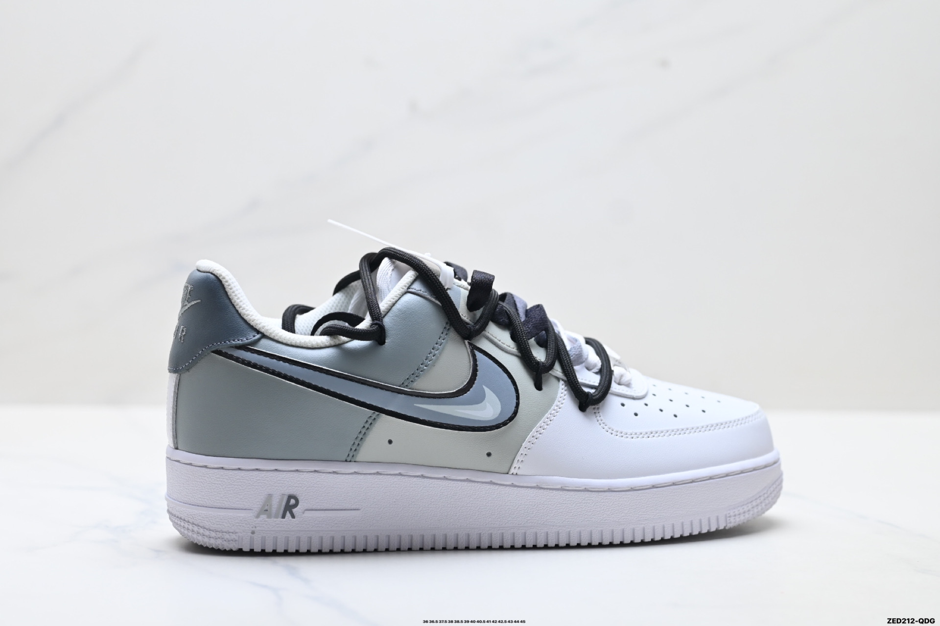 NIKE AIR FORCE 1‘07 CW2288-111