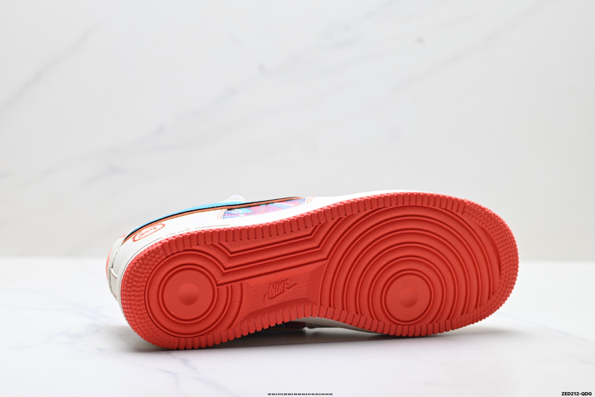 NIKE AIR FORCE 1‘07 XL1979-125