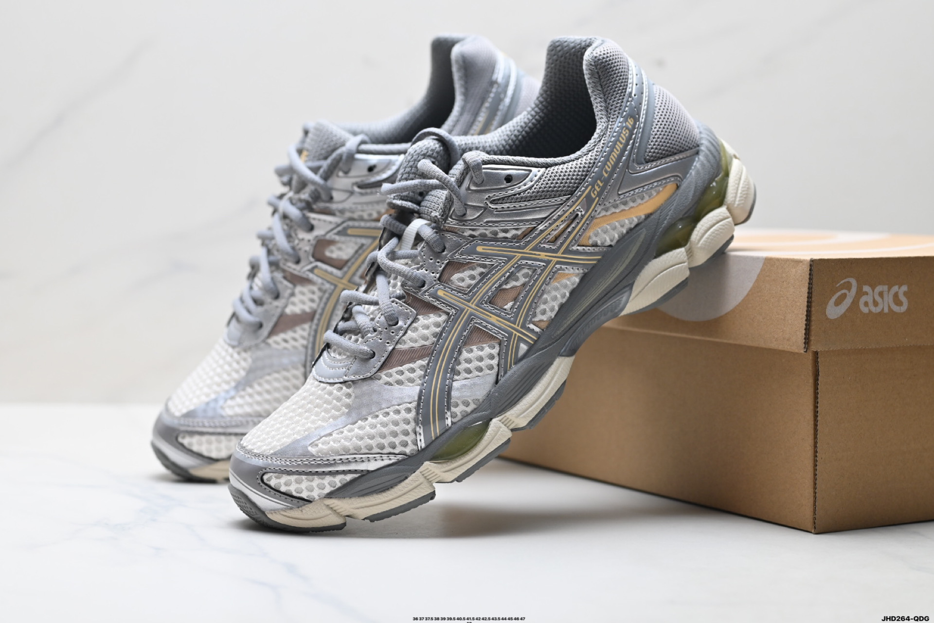 210 Asics Gel-Cumulus 16 亚瑟士 防滑耐磨 休闲运动鞋 1203A733-101