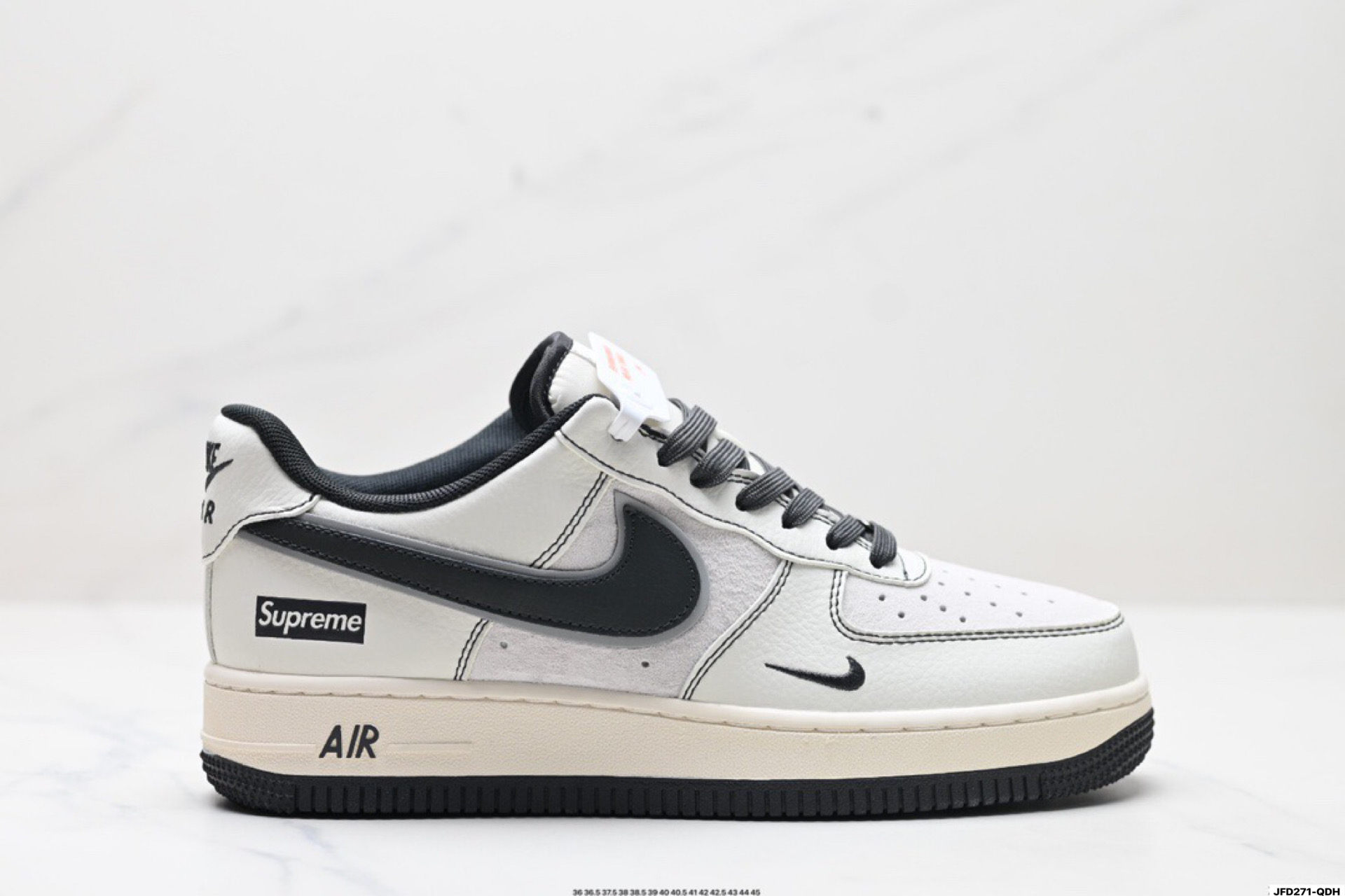 NIKE AIR FORCE 1‘07 DD8959-100 NIKE AIR FORCE 1‘07 DD8959-100