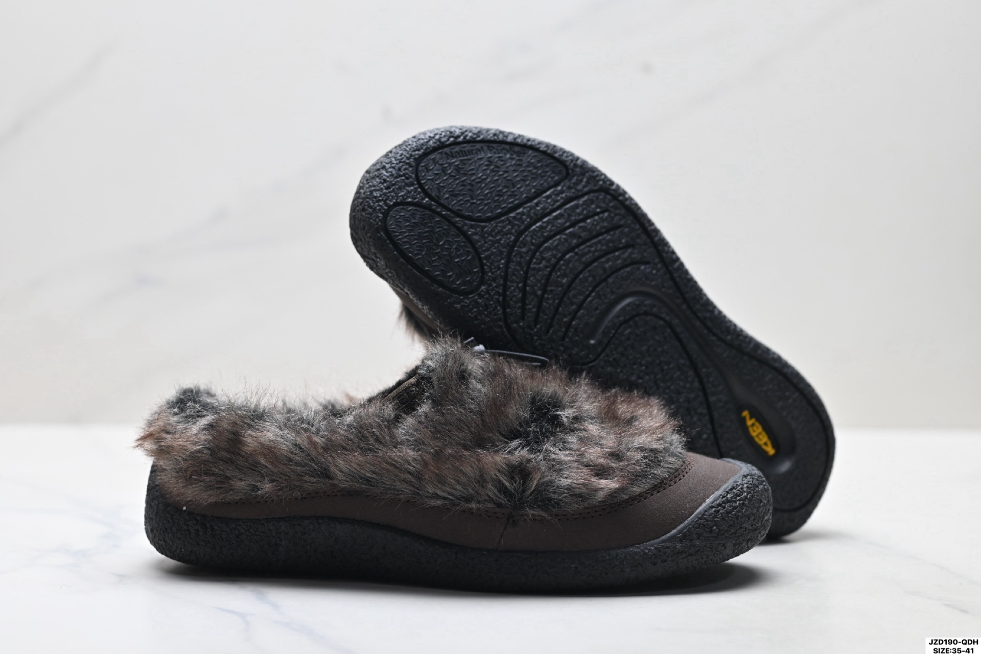 160 KEEN科恩 Howser 3 Slide 保暖舒适 户外日常 厚底一脚蹬 防滑耐磨 低帮休闲鞋 1022258