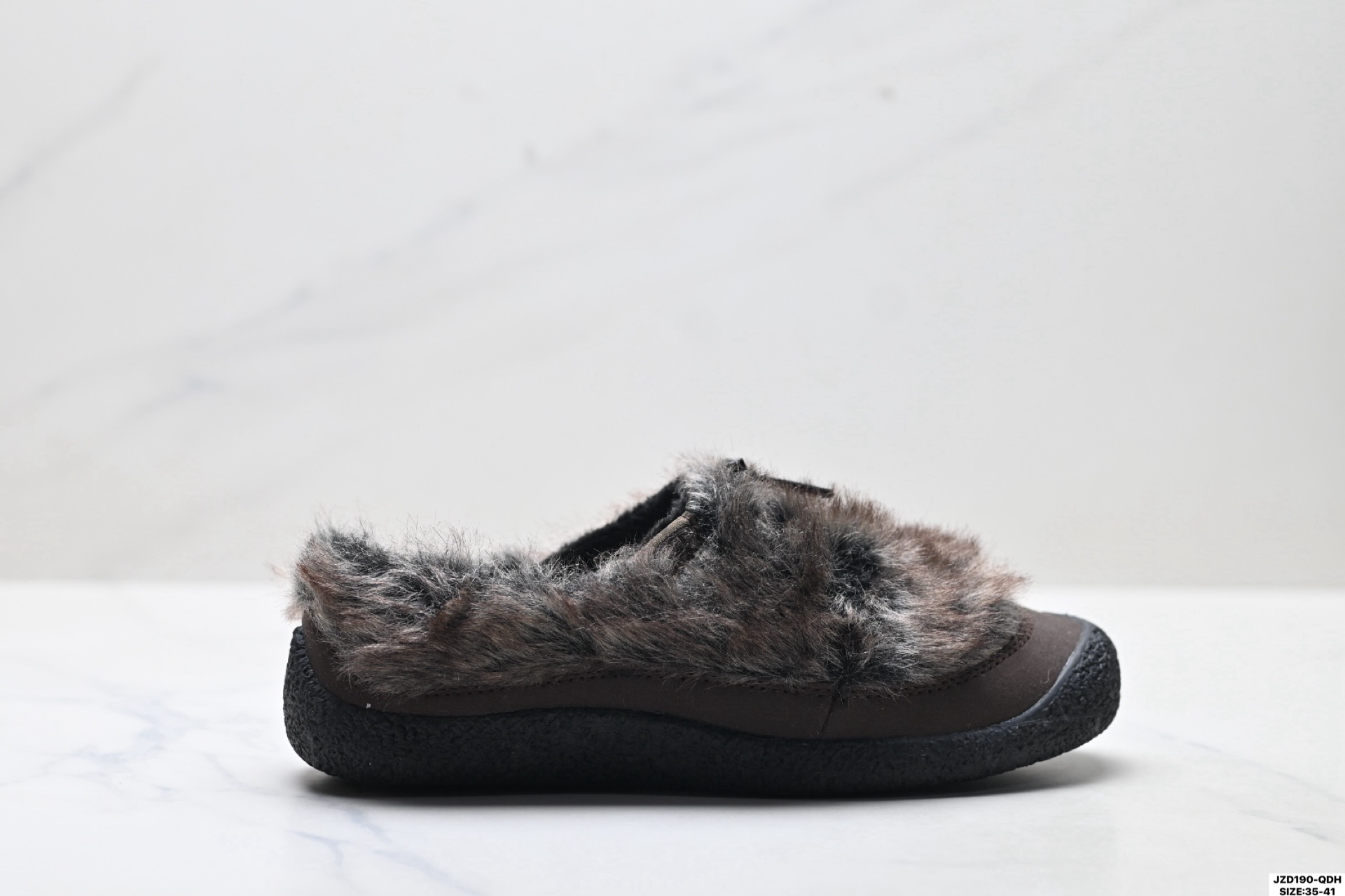 160 KEEN科恩 Howser 3 Slide 保暖舒适 户外日常 厚底一脚蹬 防滑耐磨 低帮休闲鞋 1022258