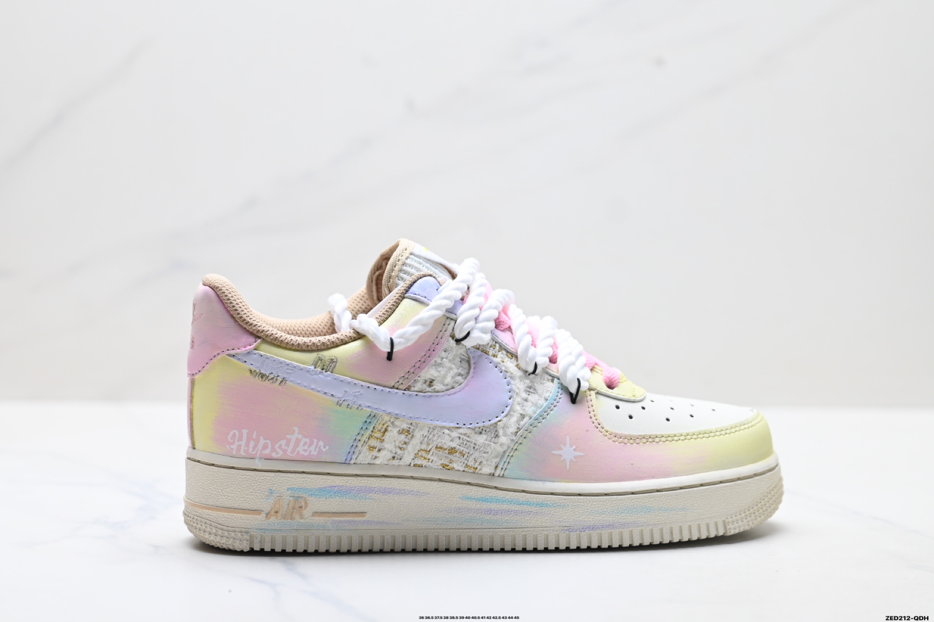 NIKE AIR FORCE 1‘07 FJ7740-120