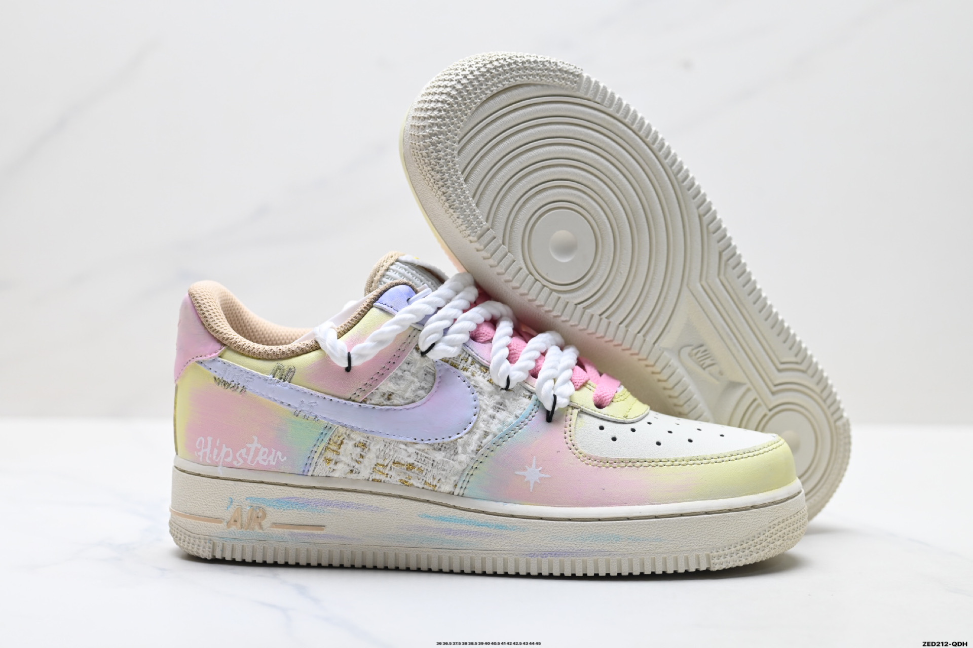 NIKE AIR FORCE 1‘07 FJ7740-120
