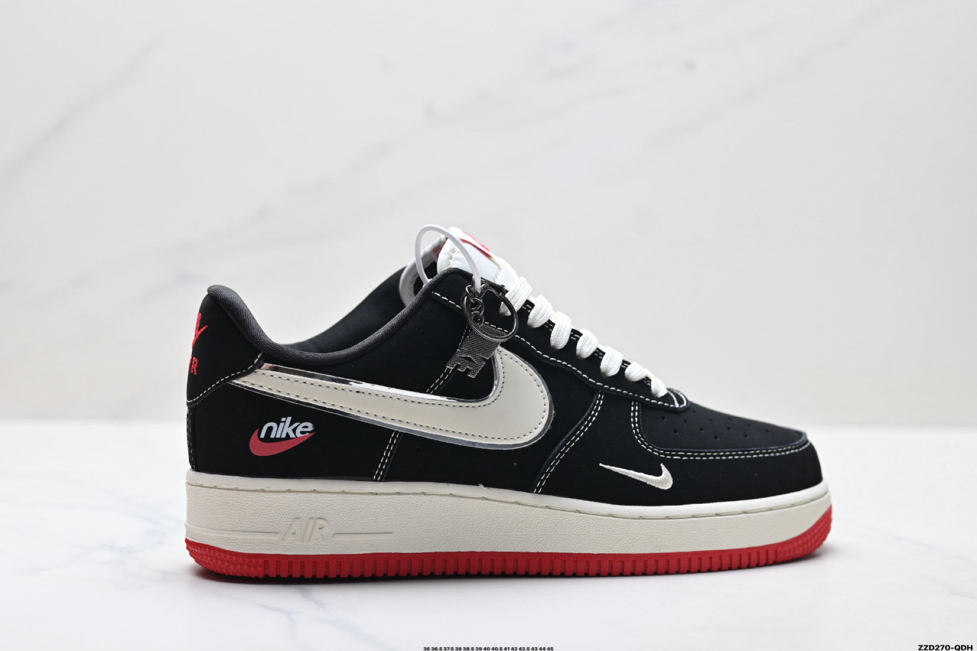 NIKE AIR FORCE 1‘07 LV8 DF0188-118