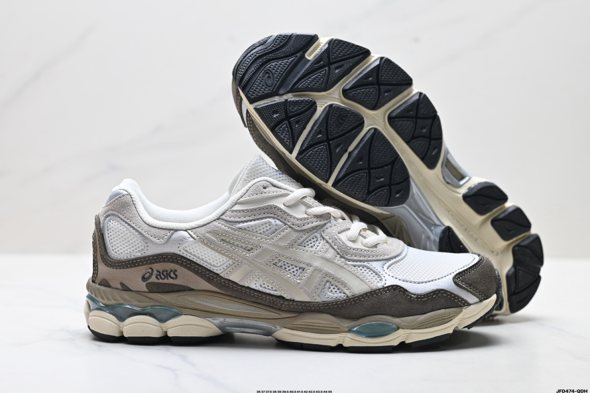 190 ASICS GEL-NYC 亚瑟士 透气网眼鞋面 配合部分合成革材质 采用全新AHAR+橡胶材质 更加耐磨 1203A383-103