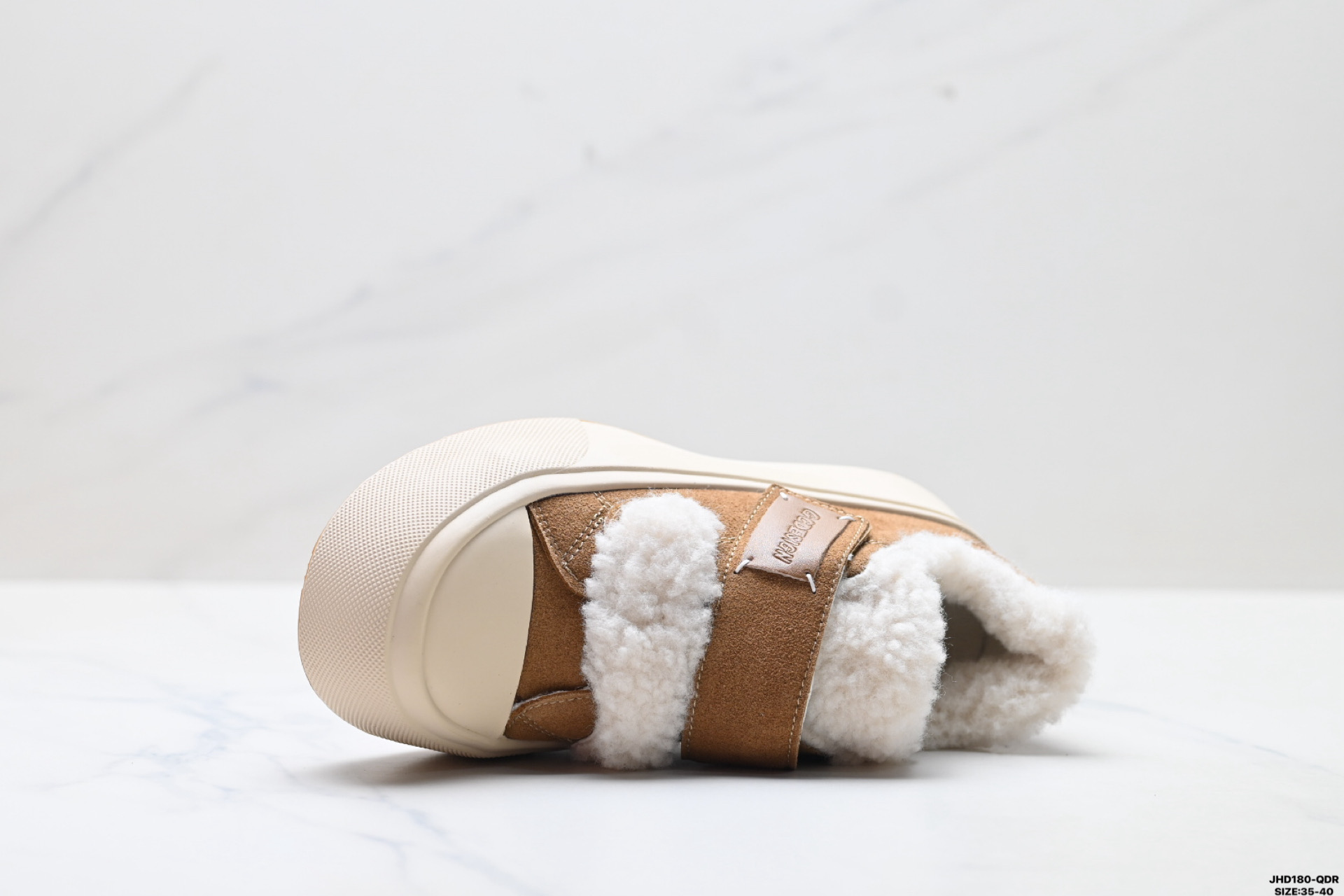 GG-CC 毛毛鞋 百搭舒适通勤 保暖防滑减震耐磨增高 低帮加绒板鞋 G23Y6905