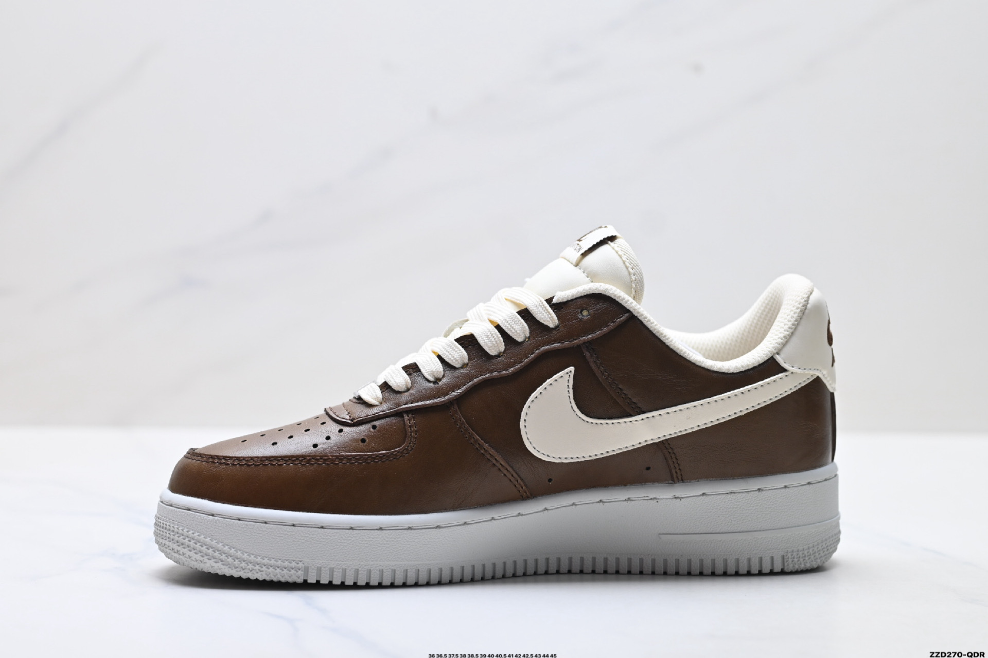 NIKE AIR FORCE 1‘07 LV8 NH0601-587