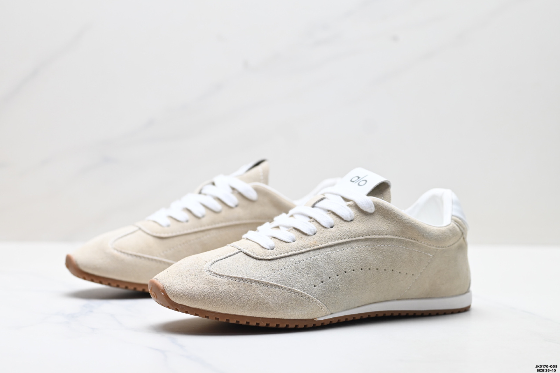 Alo Yoga Sunset Sneaker 休闲城市通勤 舒适生活休闲鞋