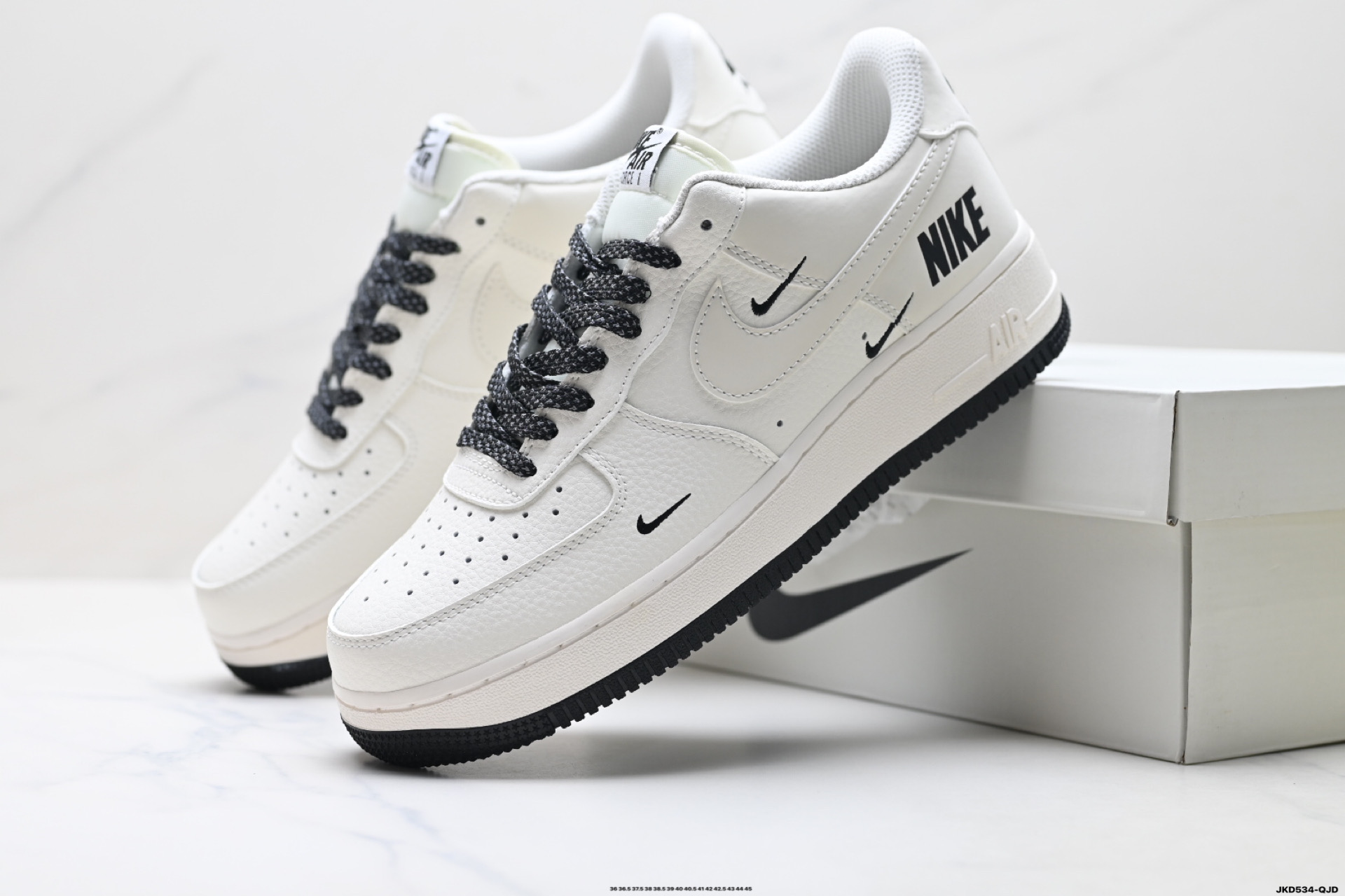 180 耐克Nike Air Force 1’07 LX 空军一号低帮百搭休闲运动板鞋 XX3168-149-Chinese UA Cheap High Quatity Brand Clothes Bags handbags Sneakers wholesale wholesaler seller from China Factory suppliers Fashion Clothing Shoes best Quality Beautiful Price 180 耐克Nike Air Force 1’07 LX 空军一号低帮百搭休闲运动板鞋 XX3168-149