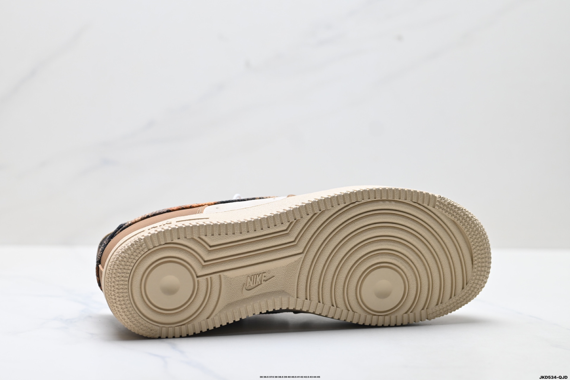 180 耐克Nike Air Force 1’07空军一号低帮百搭休闲运动板鞋lO9803-200-Chinese UA Cheap High Quatity Brand Clothes Bags handbags Sneakers wholesale wholesaler seller from China Factory suppliers Fashion Clothing Shoes best Quality Beautiful Price 180 耐克Nike Air Force 1’07空军一号低帮百搭休闲运动板鞋lO9803-200