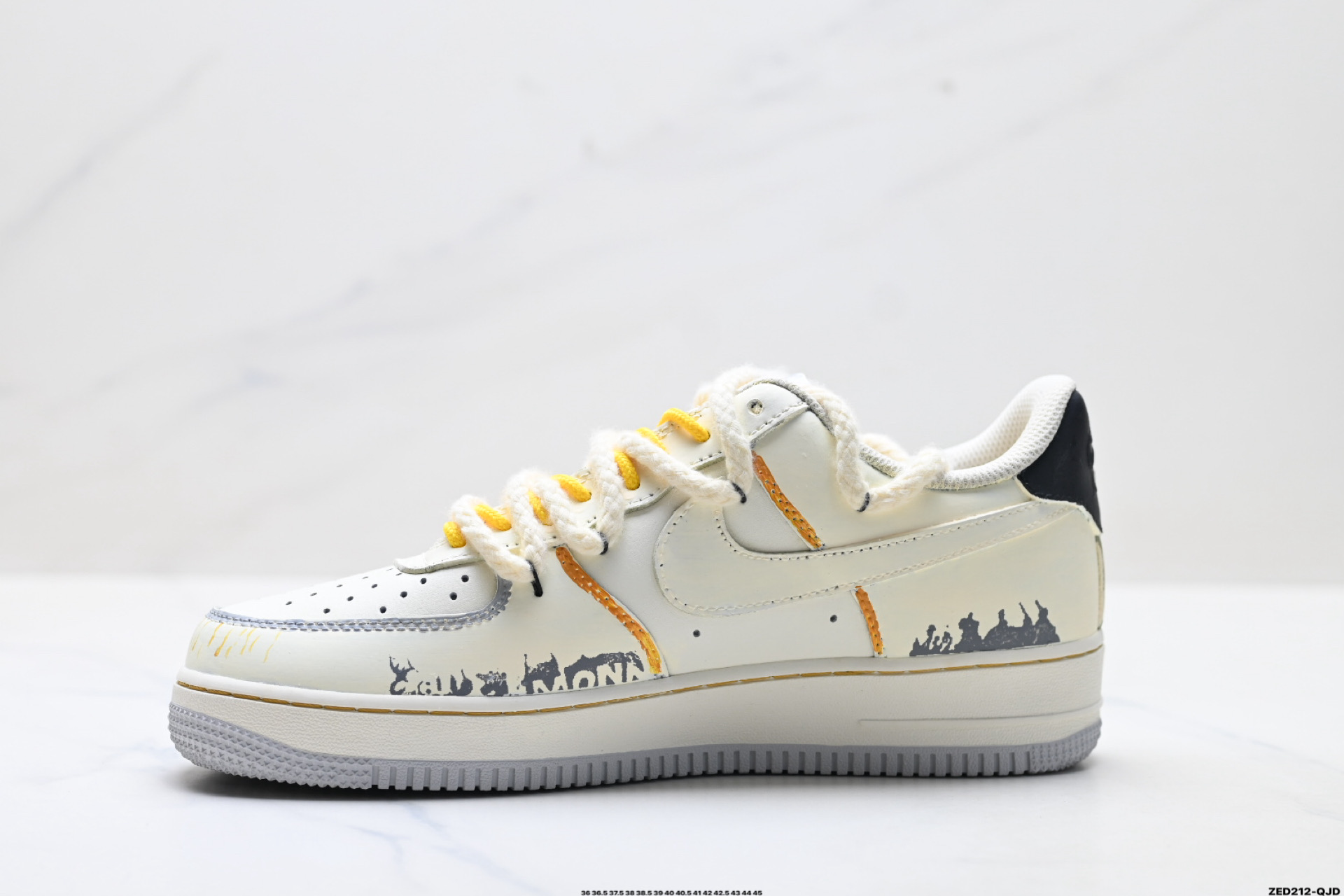280 NIKE AIR FORCE 1‘07 LV8 DB3301-101