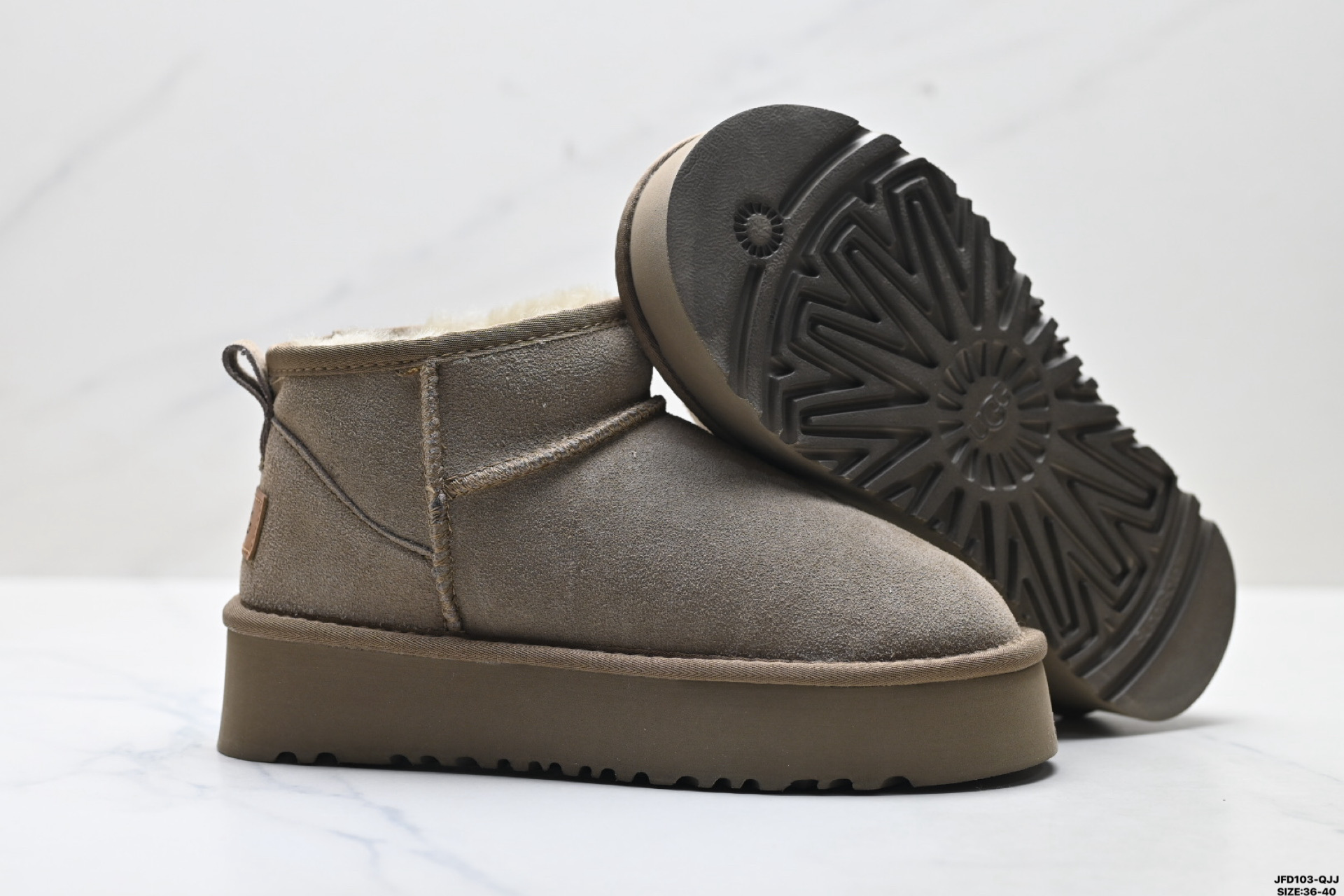 190 UGG CLASSIC ULTRA MINI PLATFORM 轻便舒适 麂皮 中帮保暖雪地靴 1135093-Chinese UA Cheap High Quatity Brand Clothes Bags handbags Sneakers wholesale wholesaler seller from China Factory suppliers Fashion Clothing Shoes best Quality Beautiful Price 190 UGG CLASSIC ULTRA MINI PLATFORM 轻便舒适 麂皮 中帮保暖雪地靴 1135093