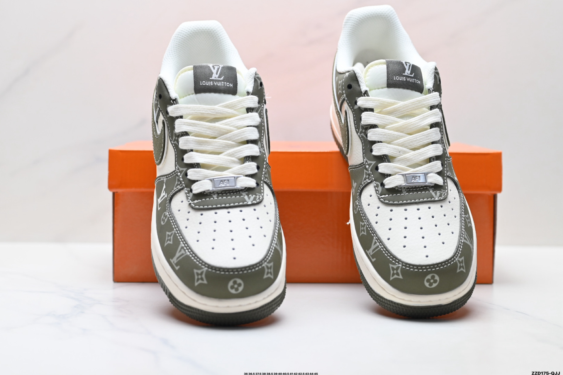 270 NIKE AIR FORCE 1‘07 LV8 XS1958-623