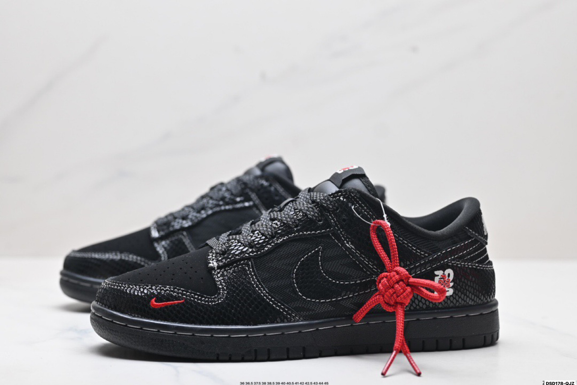 特价‼️💰120
公司级✅Nike Dunk Low Retro &lsquo;DIY高端定制&rsquo;耐克 低帮休闲运动板鞋
原装头层材料 用料绝不含糊 独家版型蒸餾加工帶來的是更好的视觉和脚感体验 清洁度 电绣工艺 皮料切割干净无任何毛边 细节完美
货号:MM1089-031
尺码:36 36.5 37.5 38 38.5 39 40 40.5 41 42 42.5 43 44 45
ID:DSD178-QJZ