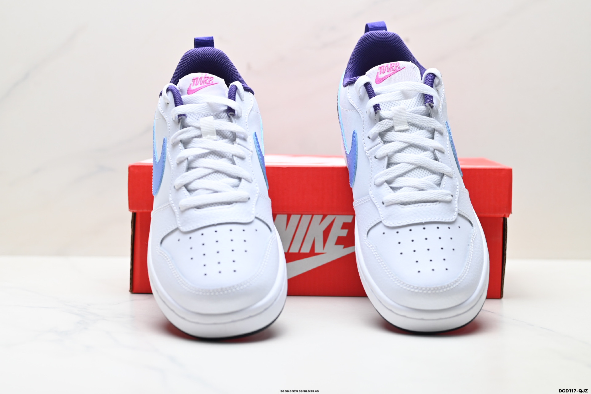 💰100
真标✅耐克 NIKE COURT BOROUGH 低帮百搭透气休闲运动板鞋，经典耐用的设计，兼顾舒适脚感和出众风范，演绎匠心之作。结构性的支撑贴合感结合复古篮球设计，塑就场外全明星风范。
货号:FN3687-181
尺码:36 36.5 37.5 38 38.5 39 40
ID:DGD117-QJZ