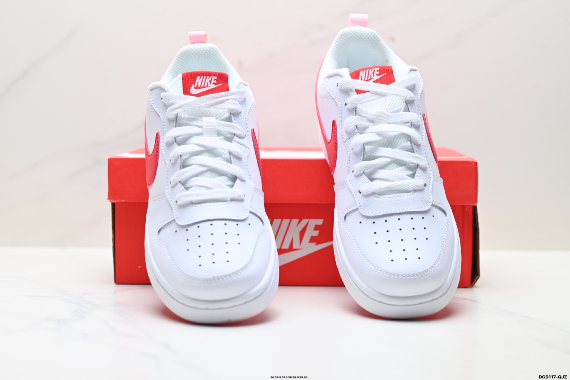 💰100
真标✅耐克 NIKE COURT BOROUGH 低帮百搭透气休闲运动板鞋，经典耐用的设计，兼顾舒适脚感和出众风范，演绎匠心之作。结构性的支撑贴合感结合复古篮球设计，塑就场外全明星风范。
货号:FN3687-181
尺码:36 36.5 37.5 38 38.5 39 40
ID:DGD117-QJZ