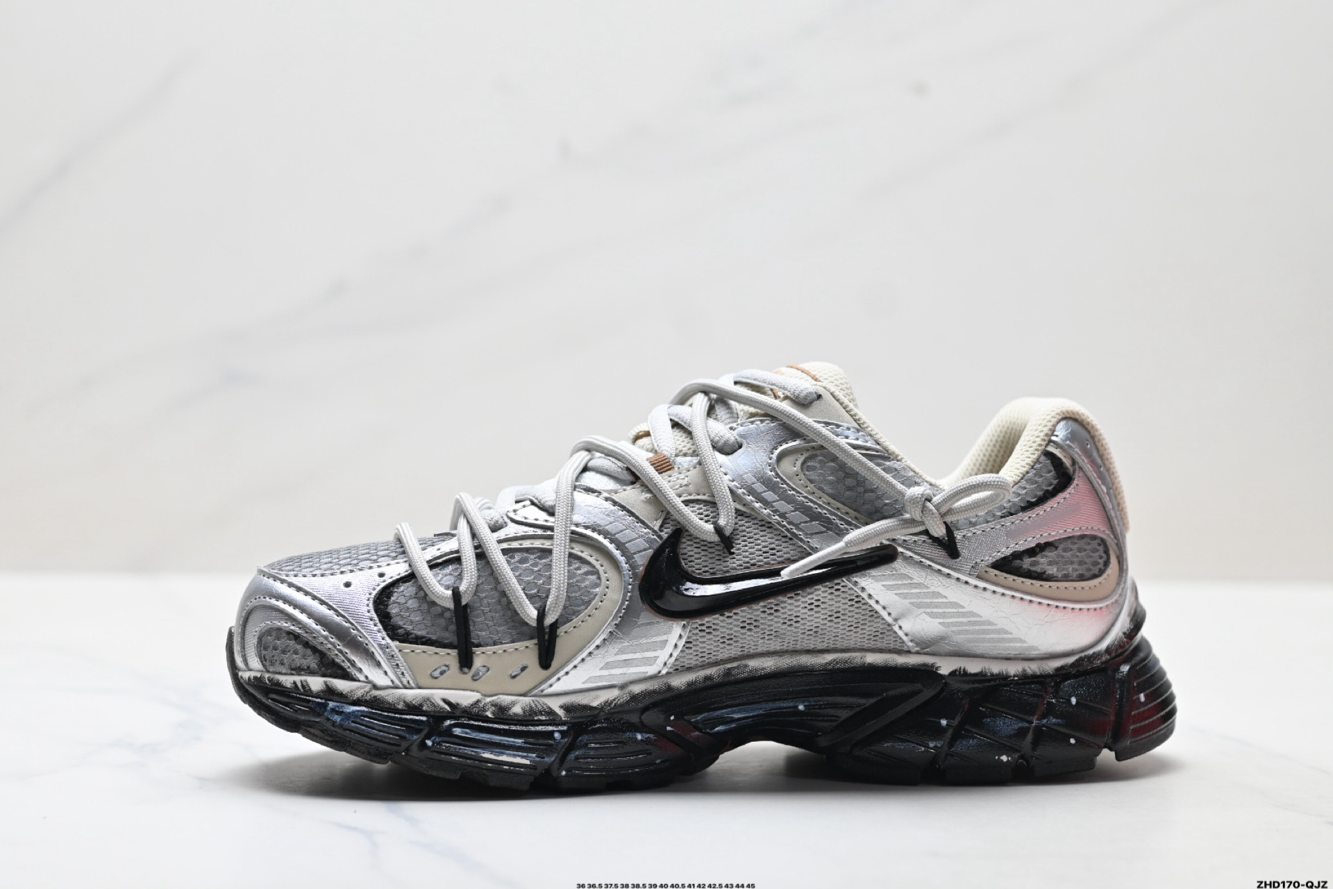 330 NIKE V5 RNR ’DIY’定制 Tekno耐克复古潮流百搭休闲运动旅游老爹鞋 HQ7901-102