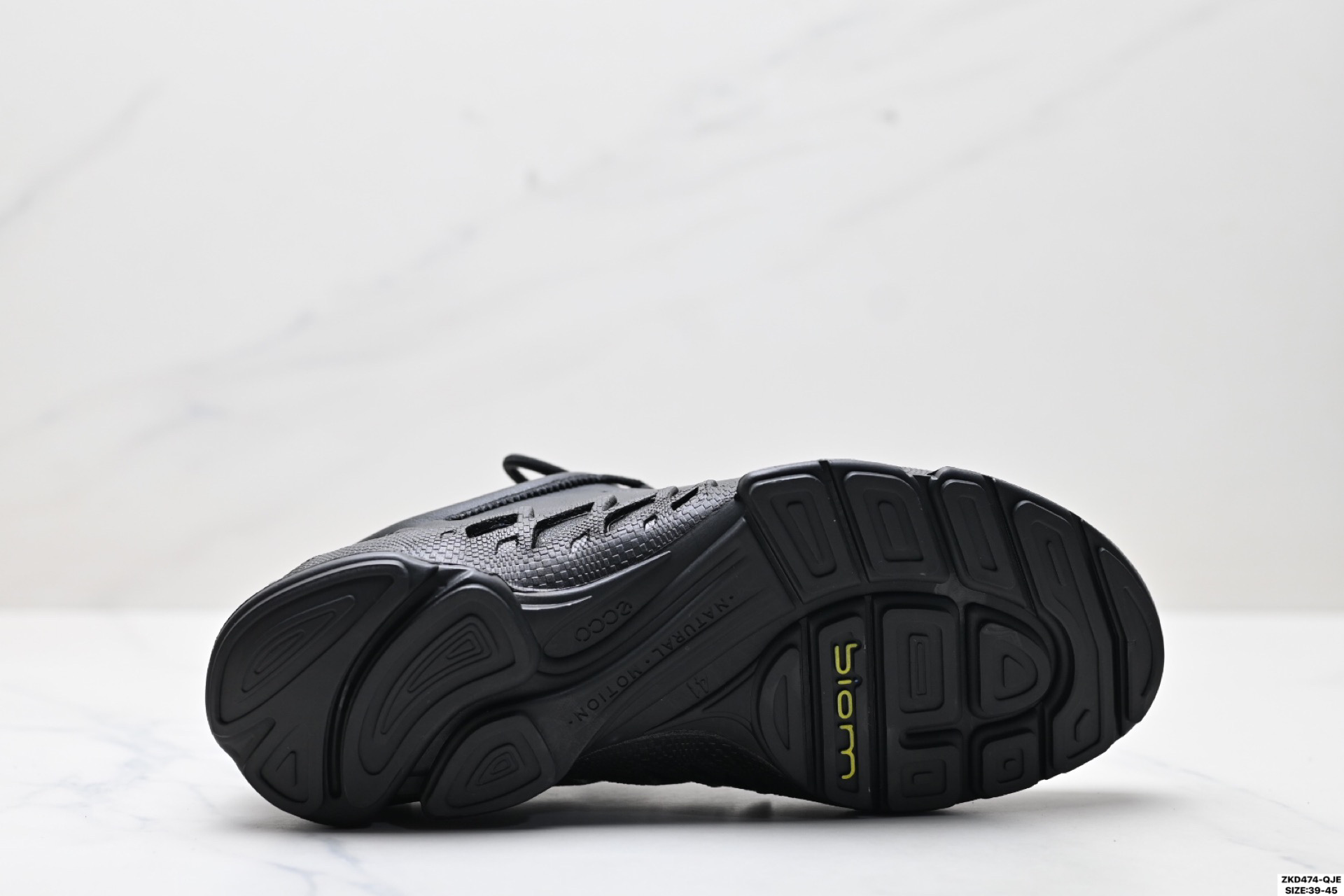 290 Ecco爱步 健步探索 舒适时尚 牛皮 防水透气 低帮休闲鞋