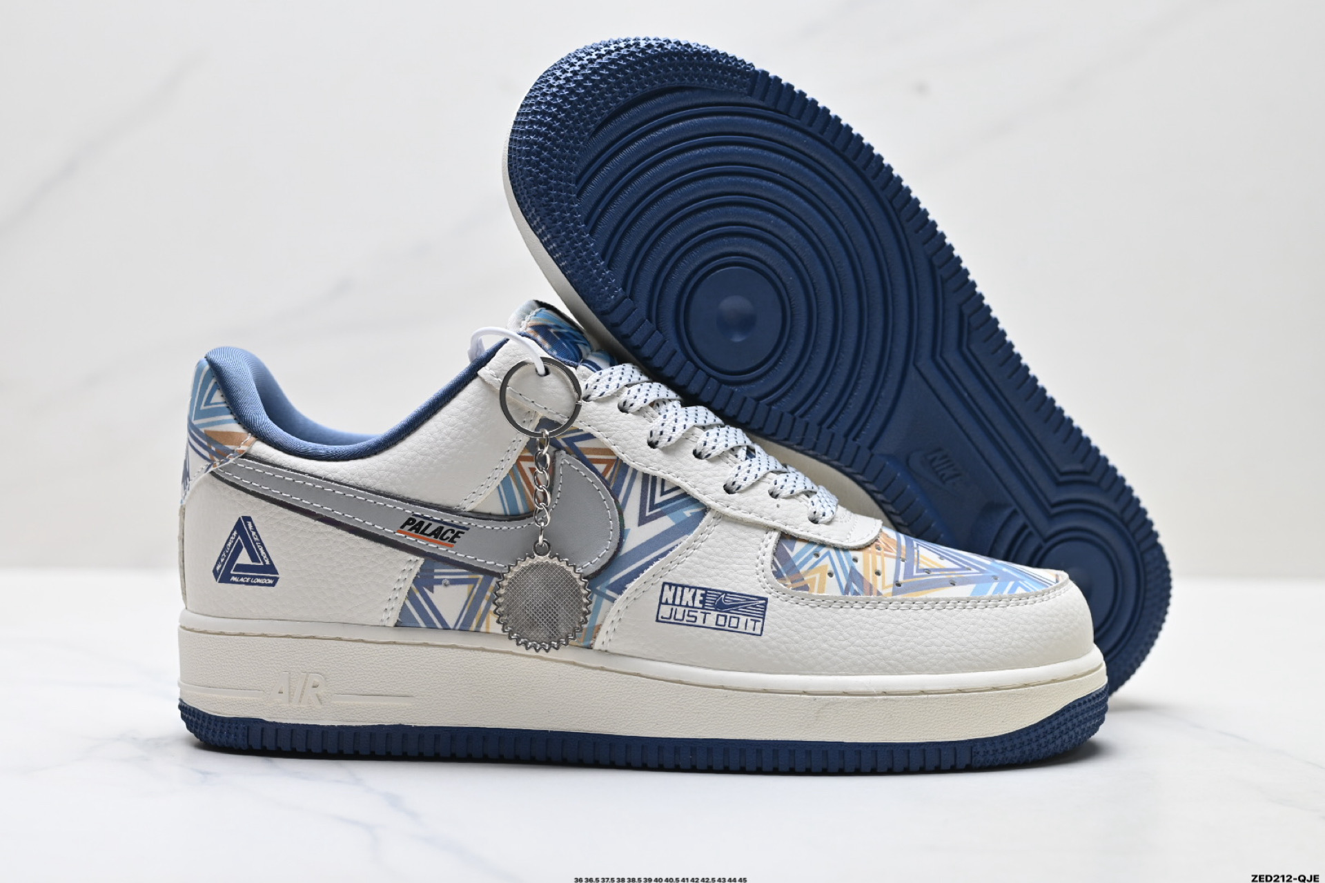 280 NIKE AIR FORCE 1‘07 LV8 XL1979-122