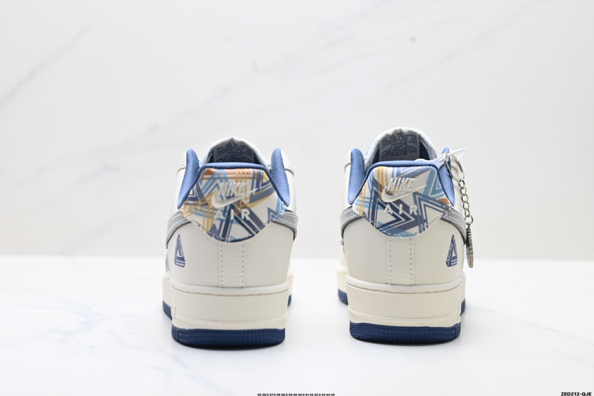 280 NIKE AIR FORCE 1‘07 LV8 XL1979-122