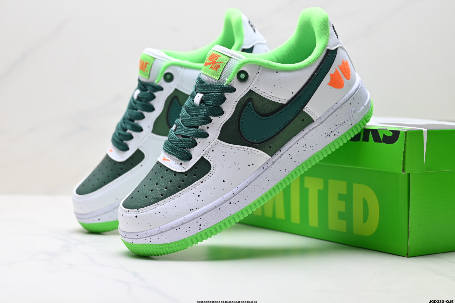 NIKE AIR FORCE 1‘07 LV8 IU7612-700