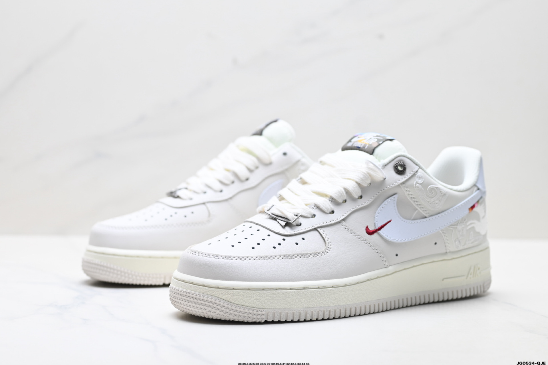 200 NIKE AIR FORCE 1‘07 LV8 IQ1119-011