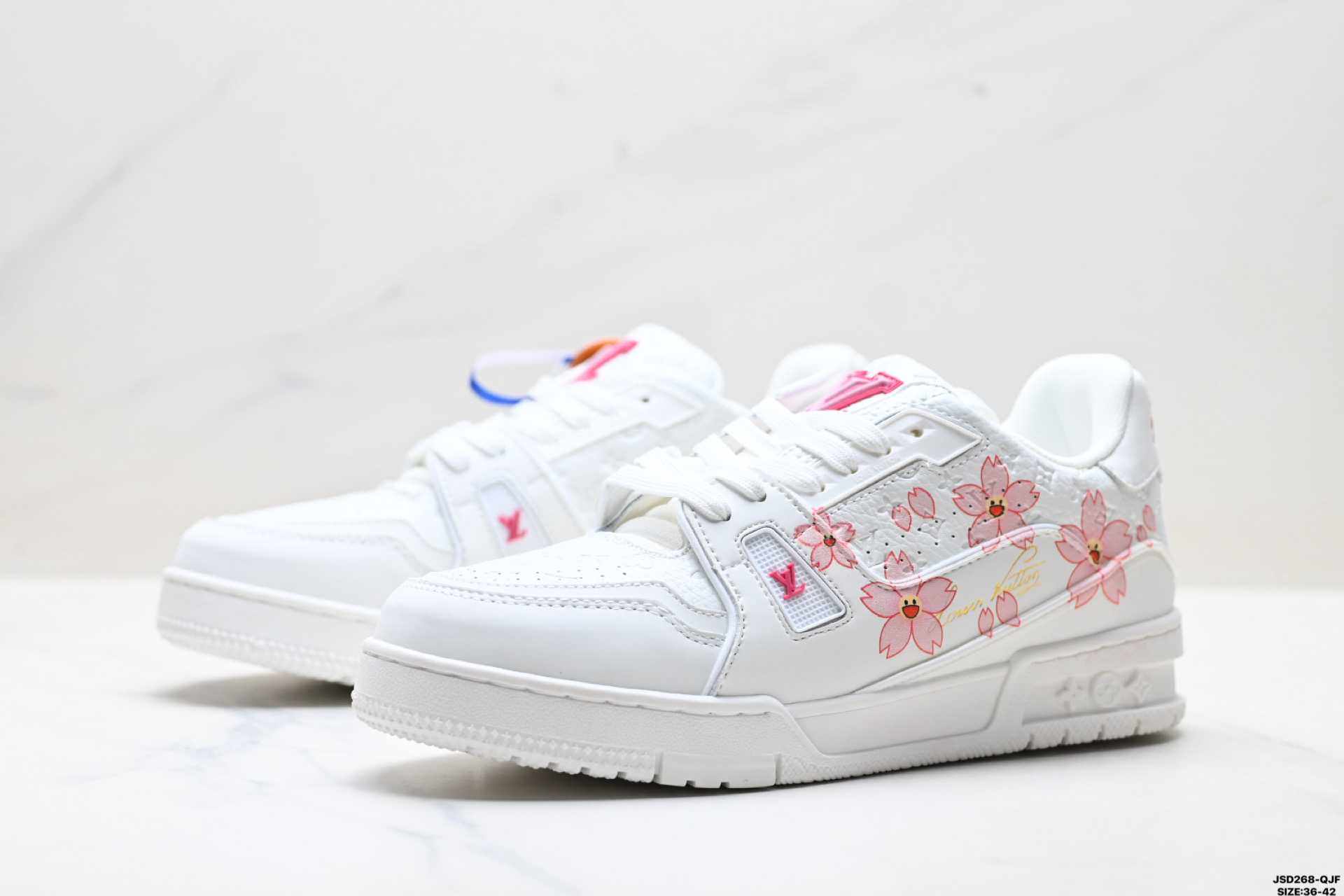 220 Louis Vuitton Trainer Sneaker Low 路易威登 休闲运动文化百搭板鞋