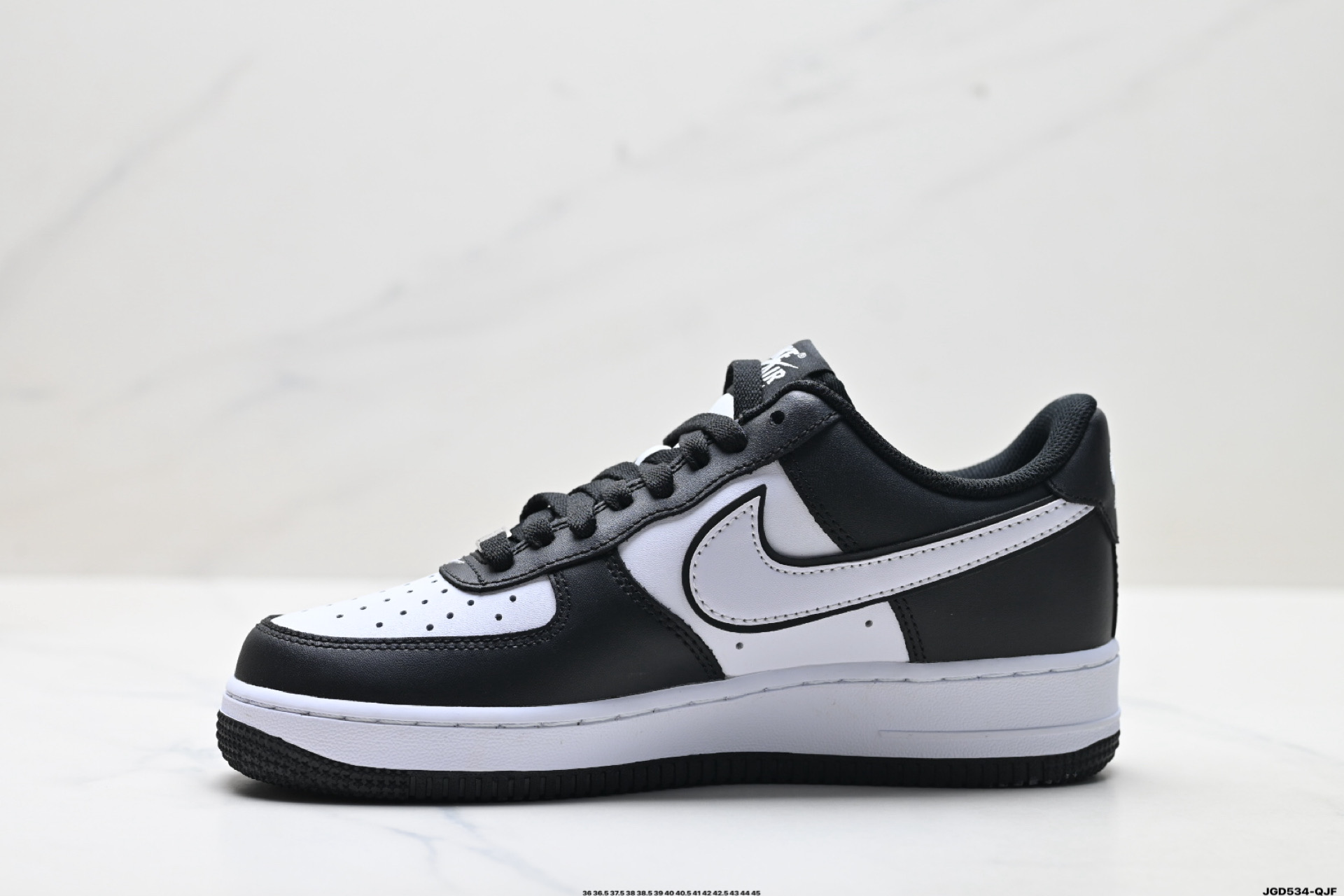 200 NIKE AIR FORCE 1‘07 DV0788-001