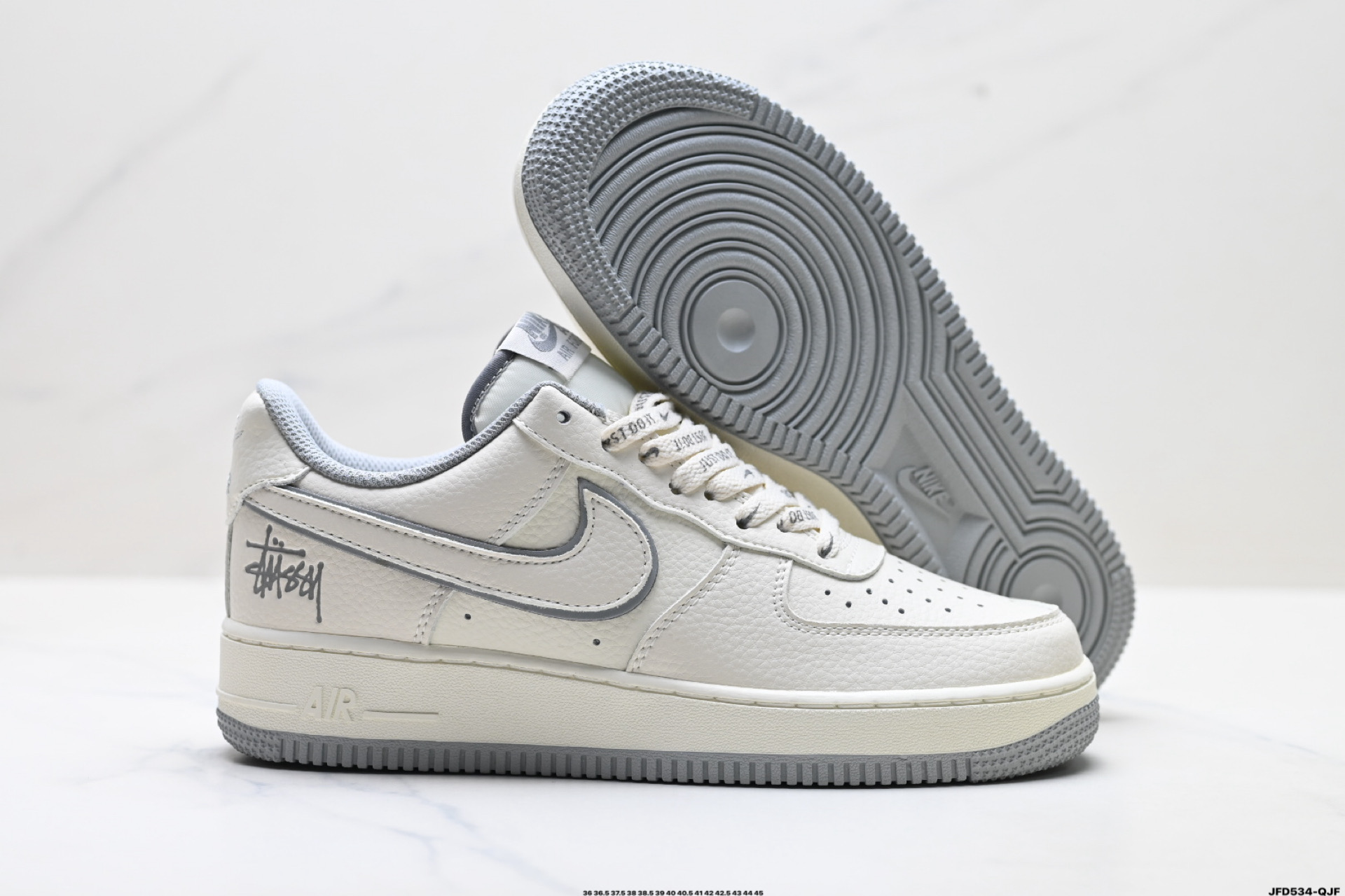 190 NIKE AIR FORCE 1‘07 UN1815-802