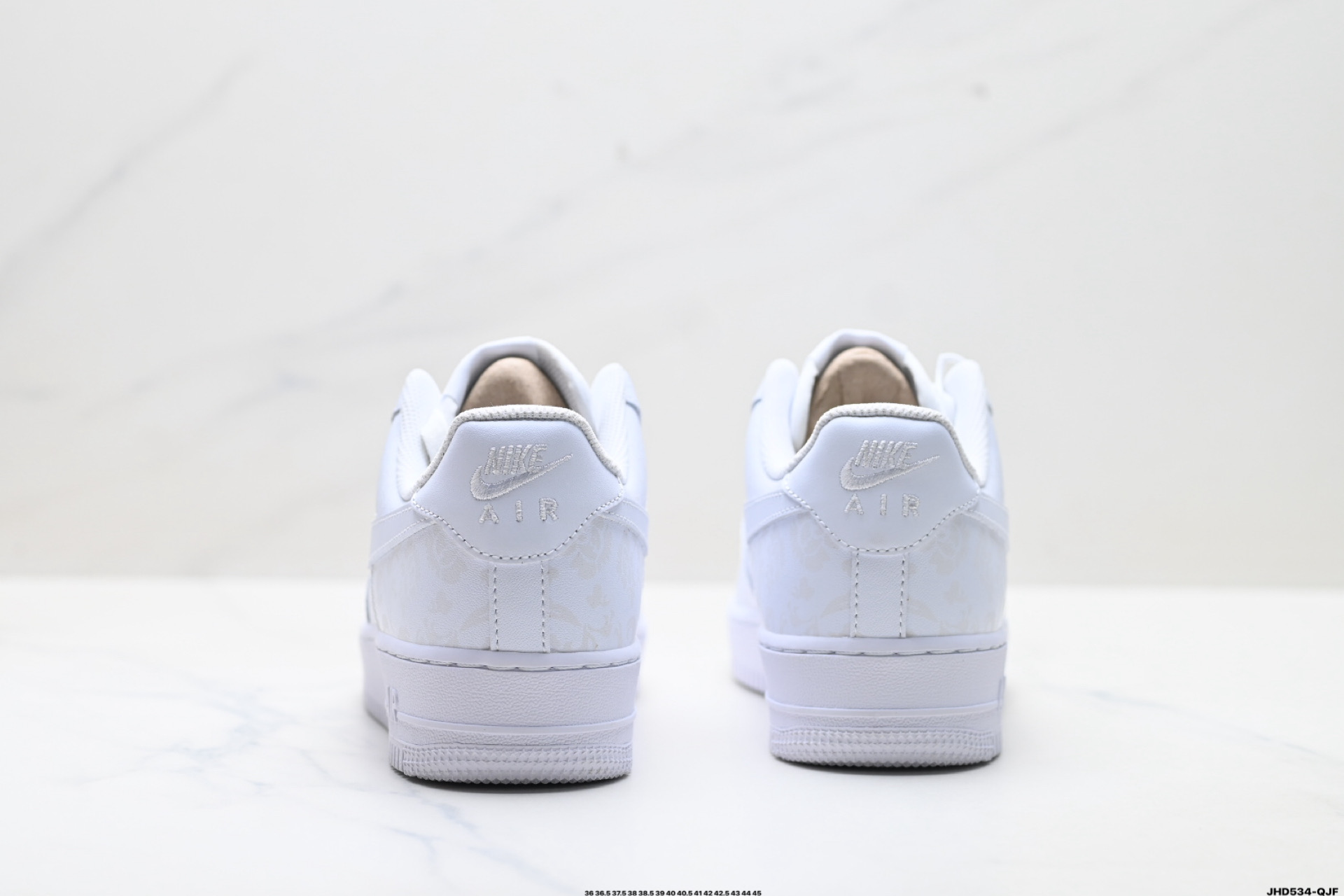 NIKE AIR FORCE 1‘07 CW2288-111