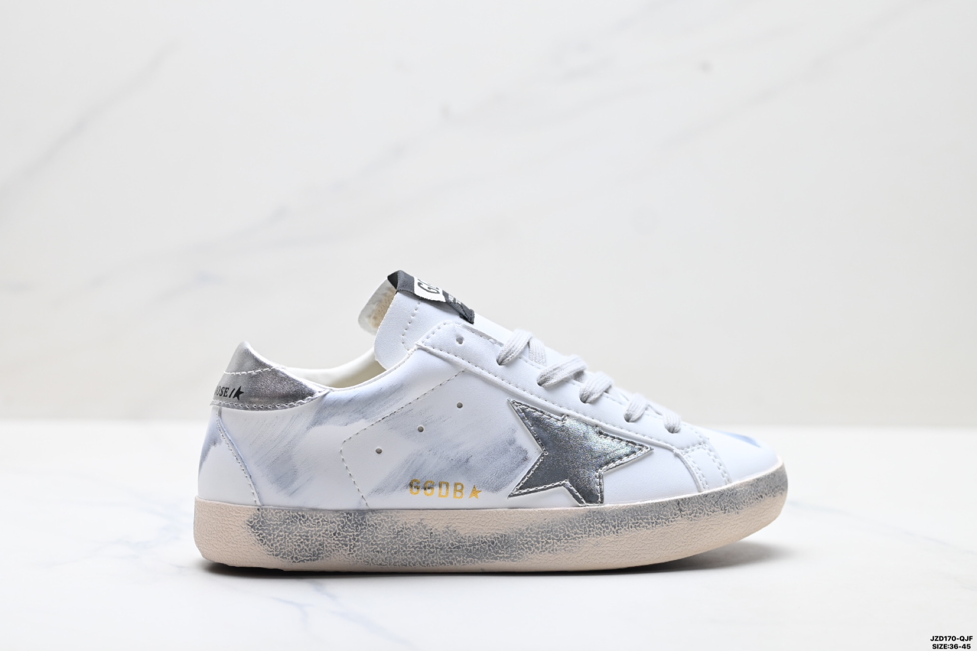🈴💰130
真标✅GGDB Golde Goose Super Star系列小脏运动鞋 官方新款
ID:JZD170-QJF