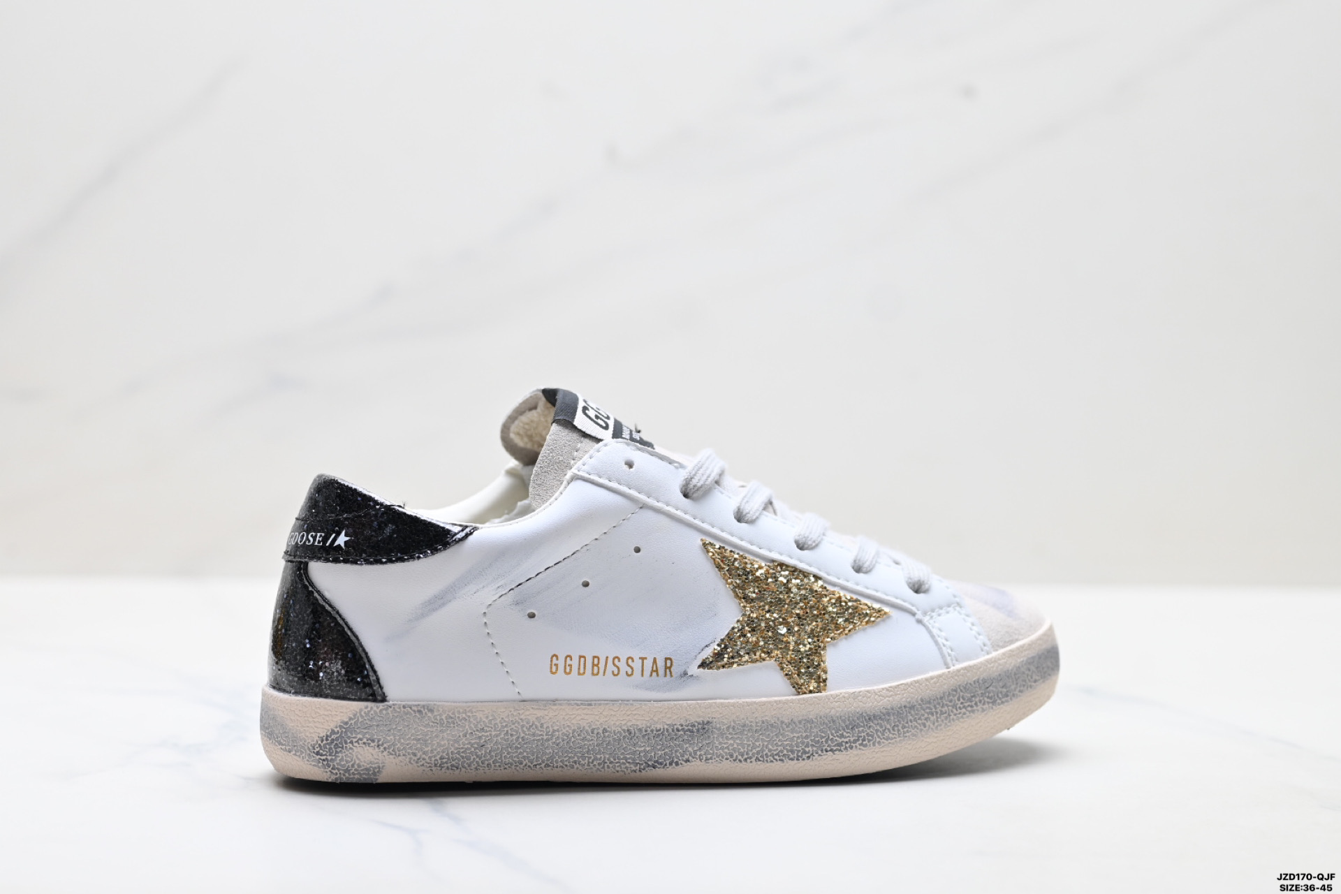 💰130
真标✅GGDB Golde Goose Super Star系列小脏运动鞋 官方新款
尺码:36-45
ID:JZD170-QJF