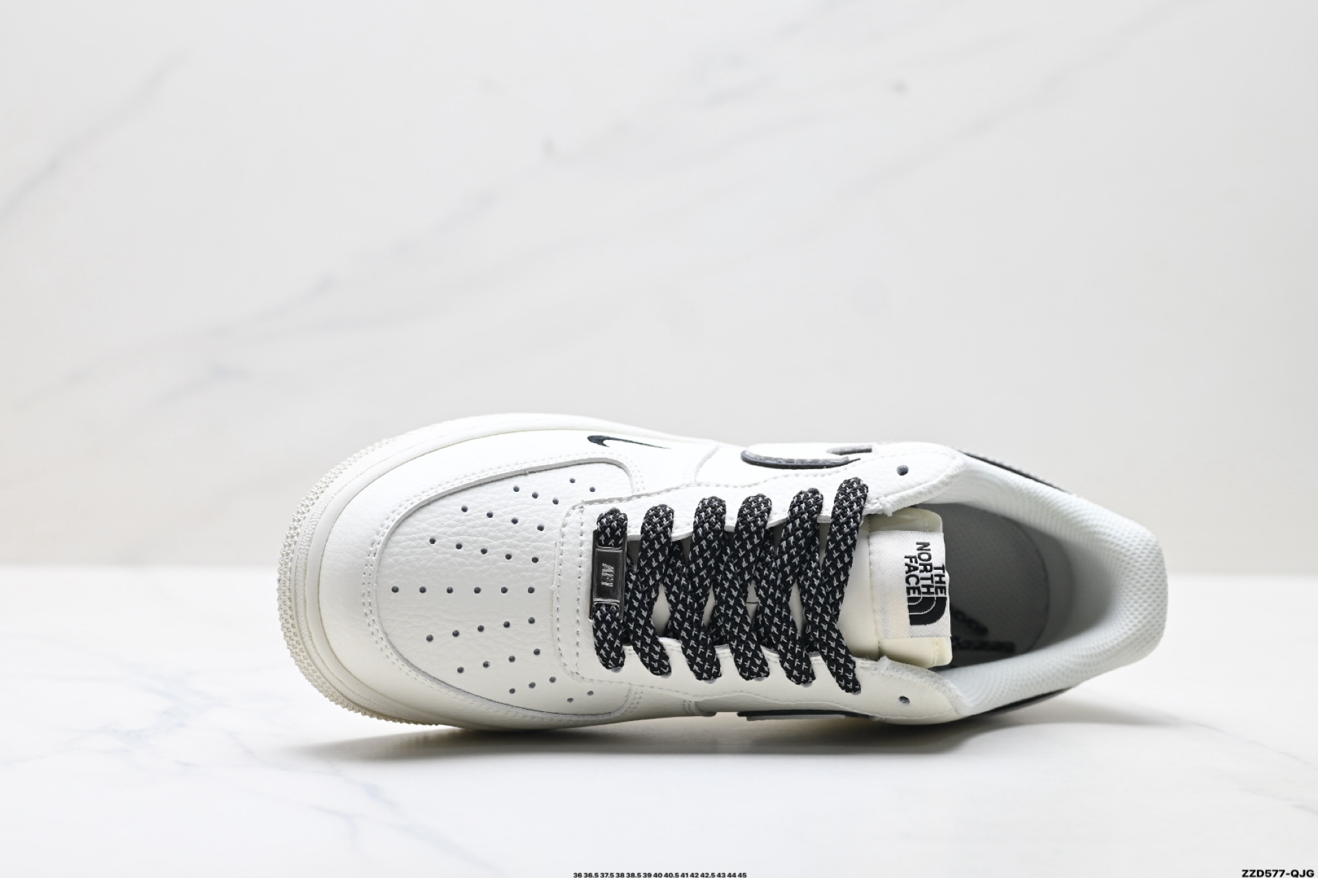 270 NIKE AIR FORCE 1‘07 LV8 CS5288-062