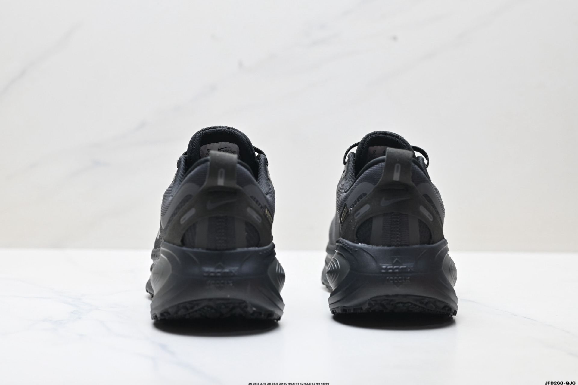 190 Nike VOMERO 18 GTX 耐克 舒适减震防滑 低帮跑步鞋 HQ7001-001-Chinese UA Cheap High Quatity Brand Clothes Bags handbags Sneakers wholesale wholesaler seller from China Factory suppliers Fashion Clothing Shoes best Quality Beautiful Price 190 Nike VOMERO 18 GTX 耐克 舒适减震防滑 低帮跑步鞋 HQ7001-001