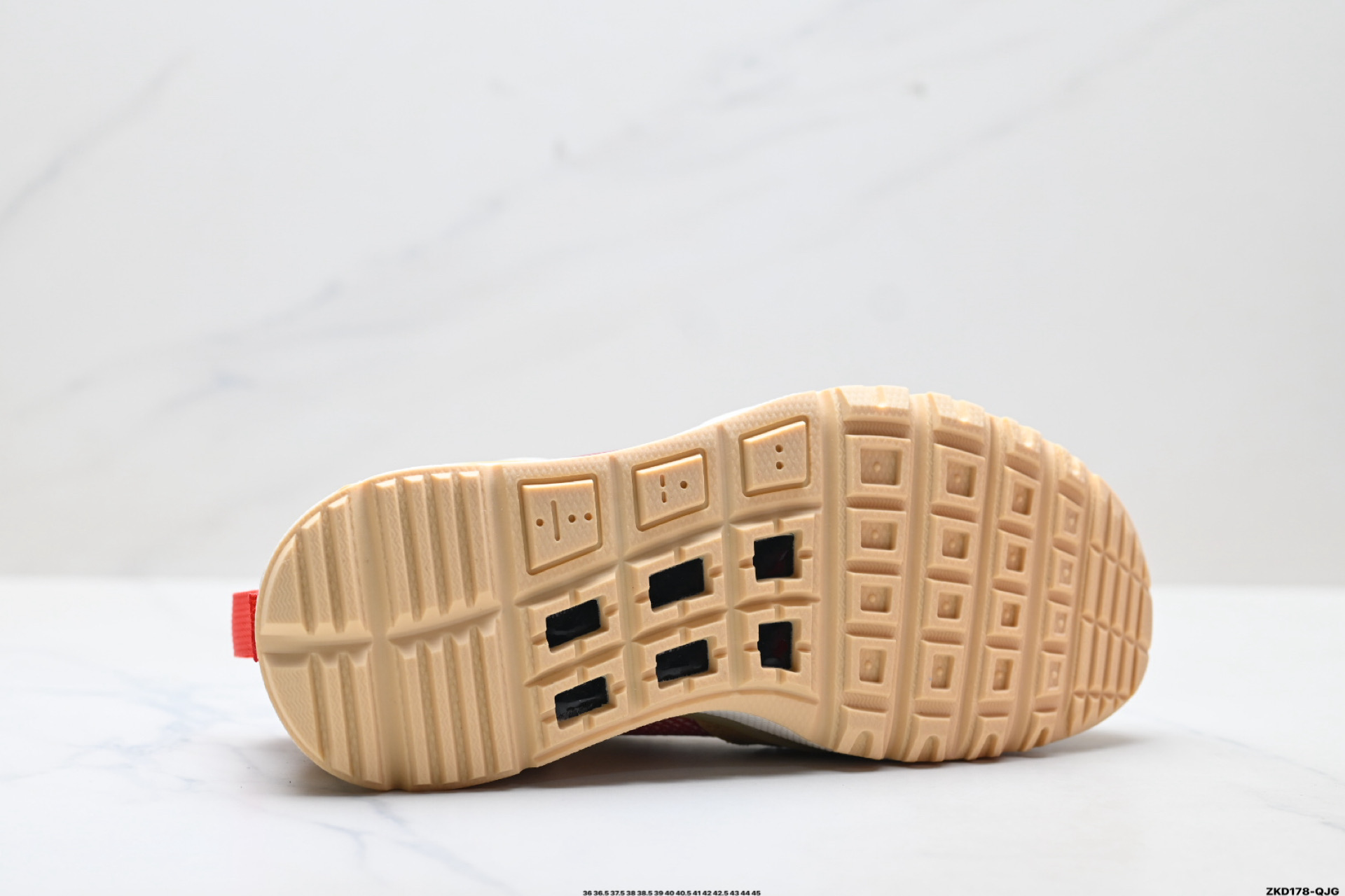 290 Tom Sachs x Nike Craft Mars Yard 2.0 联名宇航员 神游太空 耐克 百搭休闲运动透气慢跑鞋 IF2885-100