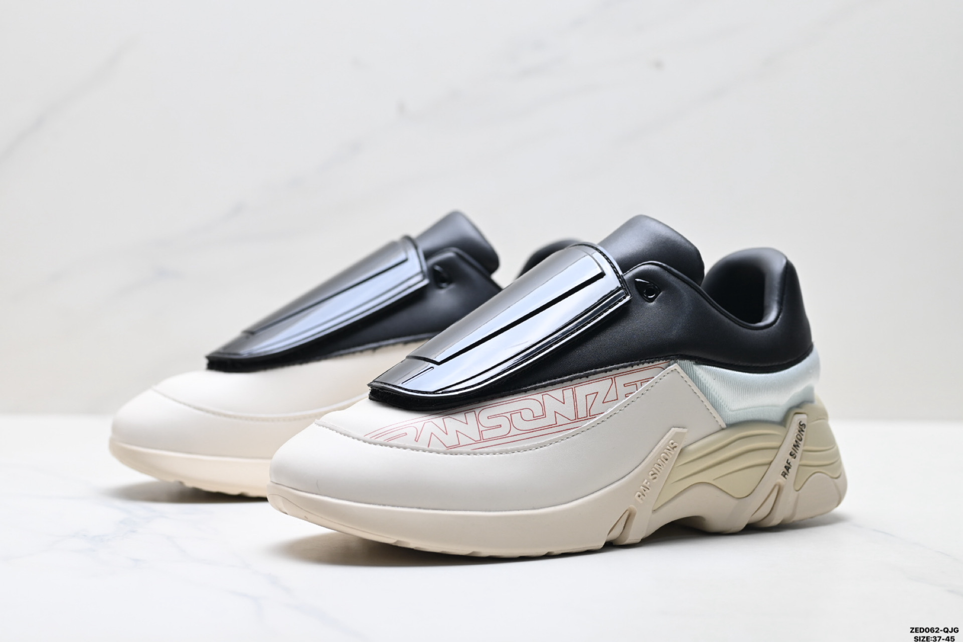 RAF SIMONS CYLON-21 潮流运动 织物皮革 圆头系带 低帮休闲鞋 HR740009L-3307