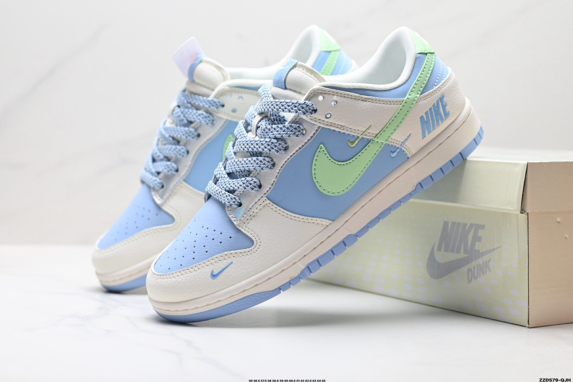 270 Nike Dunk Low Retro ‘DIY高端定制’耐克 低帮休闲运动板鞋 HS1239-006-Chinese UA Cheap High Quatity Brand Clothes Bags handbags Sneakers wholesale wholesaler seller from China Factory suppliers Fashion Clothing Shoes best Quality Beautiful Price 270 Nike Dunk Low Retro ‘DIY高端定制’耐克 低帮休闲运动板鞋 HS1239-006