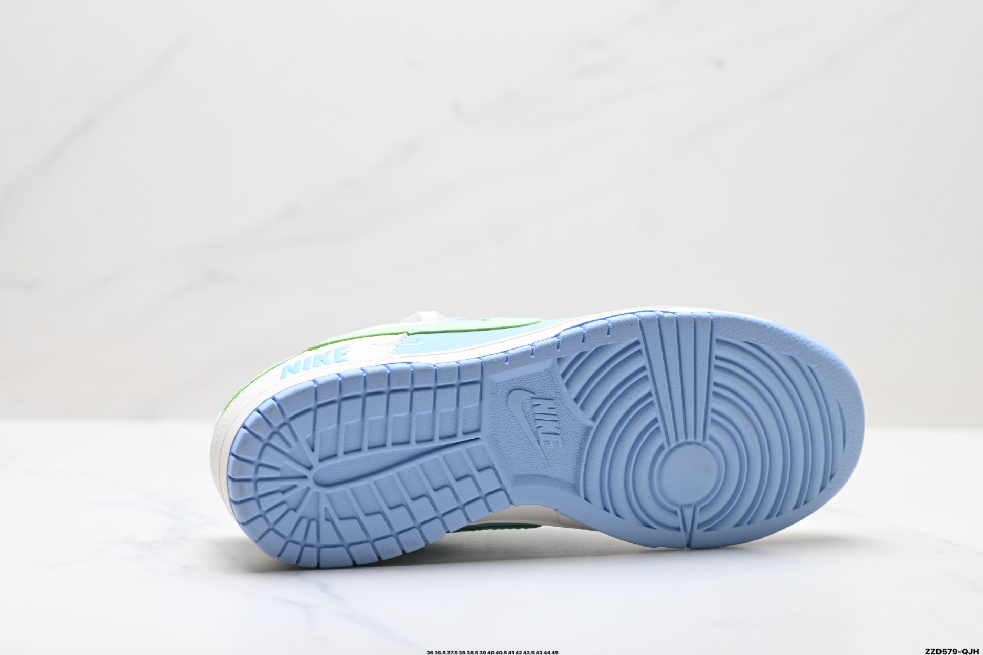 270 Nike Dunk Low Retro ‘DIY高端定制’耐克 低帮休闲运动板鞋 HS1239-006-Chinese UA Cheap High Quatity Brand Clothes Bags handbags Sneakers wholesale wholesaler seller from China Factory suppliers Fashion Clothing Shoes best Quality Beautiful Price 270 Nike Dunk Low Retro ‘DIY高端定制’耐克 低帮休闲运动板鞋 HS1239-006