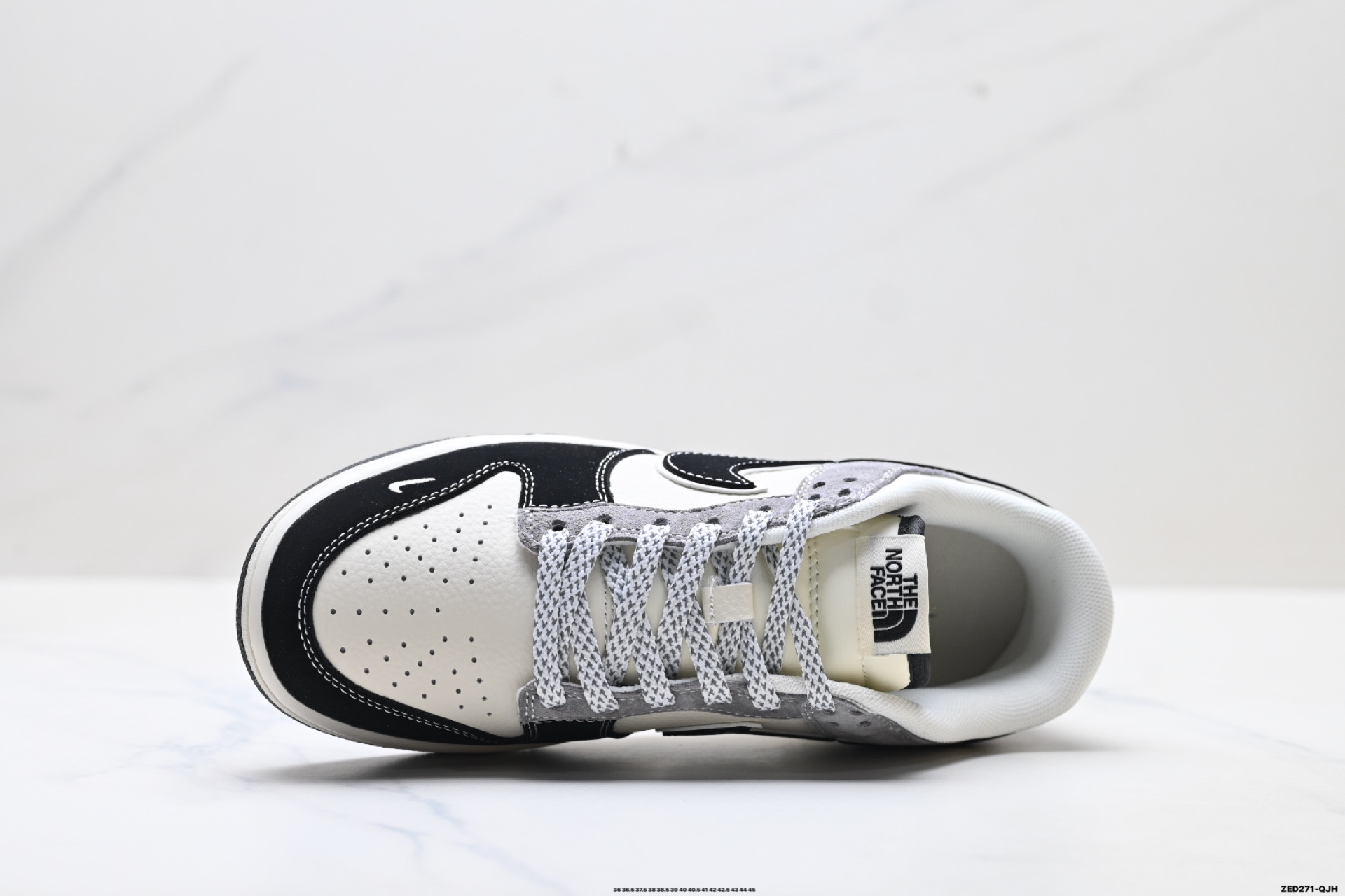 280 Nike Dunk Low Retro ‘DIY高端定制’耐克 低帮休闲运动板鞋 DN3168-010-Chinese UA Cheap High Quatity Brand Clothes Bags handbags Sneakers wholesale wholesaler seller from China Factory suppliers Fashion Clothing Shoes best Quality Beautiful Price 280 Nike Dunk Low Retro ‘DIY高端定制’耐克 低帮休闲运动板鞋 DN3168-010